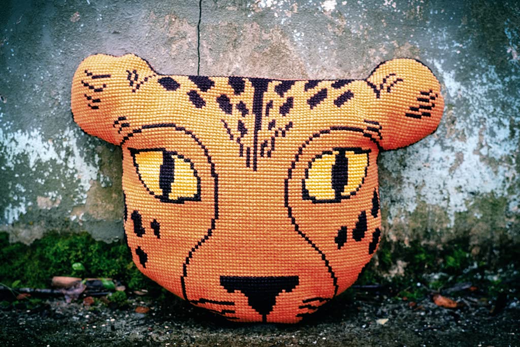 VERVACOZestaw do Haftu Krzyżykowego Poduszka z TyłemTYGRYS Kanwa z Nadrukiem 66 x 49 cm Gruba Włóczka Akrylowa Zrób to Sam Dekoracja Domu DIY Cross Stitch Kit