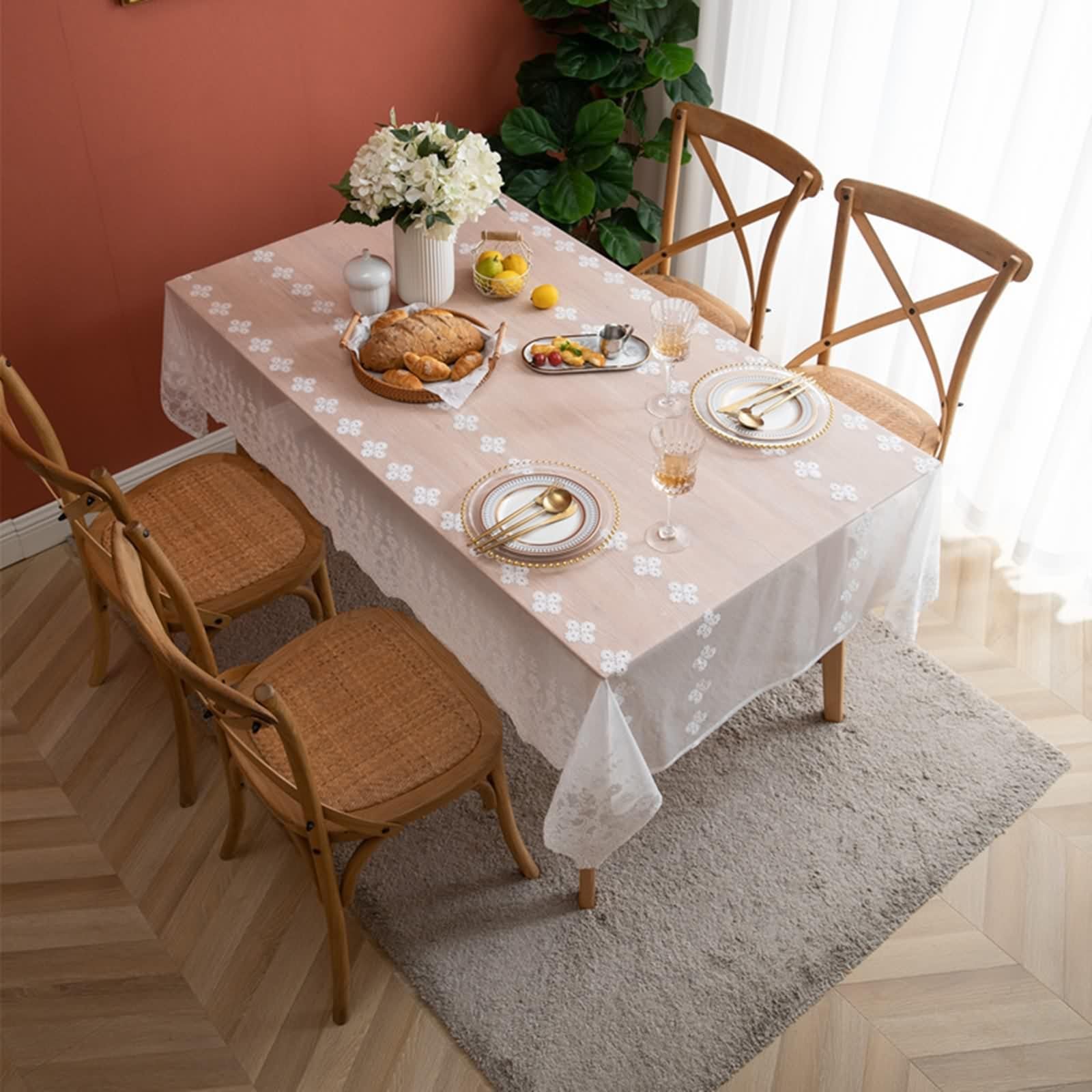 Nappe blanche rectangulaire pour repas de jardin et fêtes