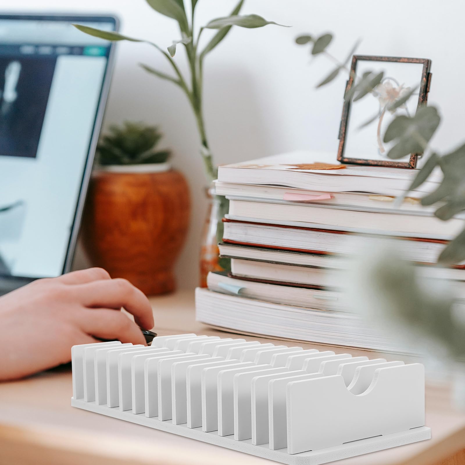 NUOBESTY Support De Téléphone Portable Pour Bureau Avec 15 Compartiments Organisateur En Pvc Pour Calculatrices Et Rangement