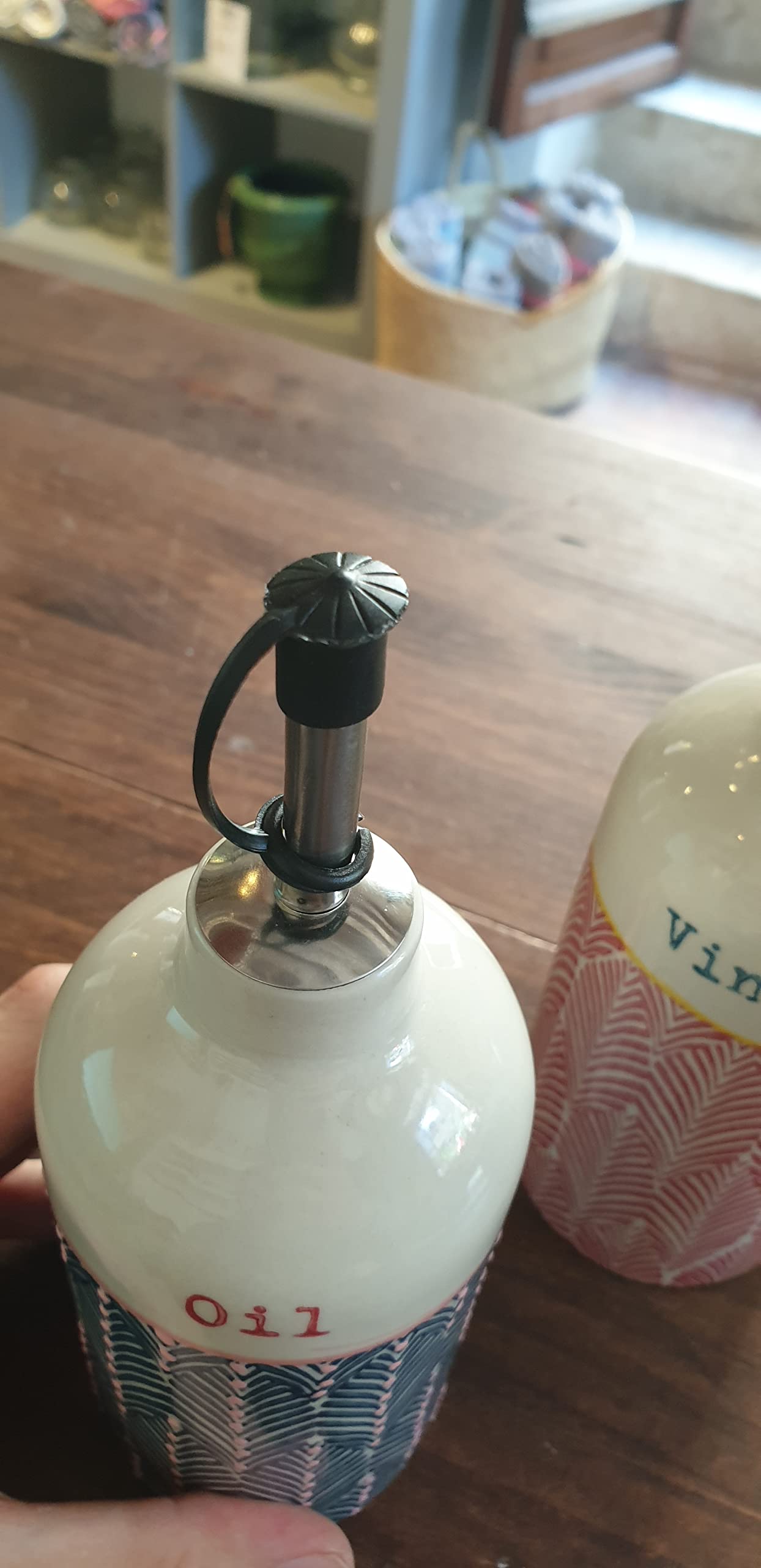 Öl- und Essigflasche