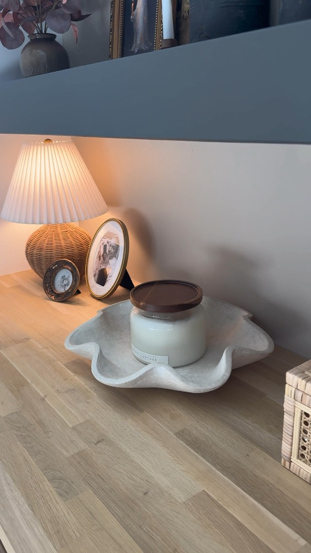 Watch Cozy Fall Living Room on Amazon Live