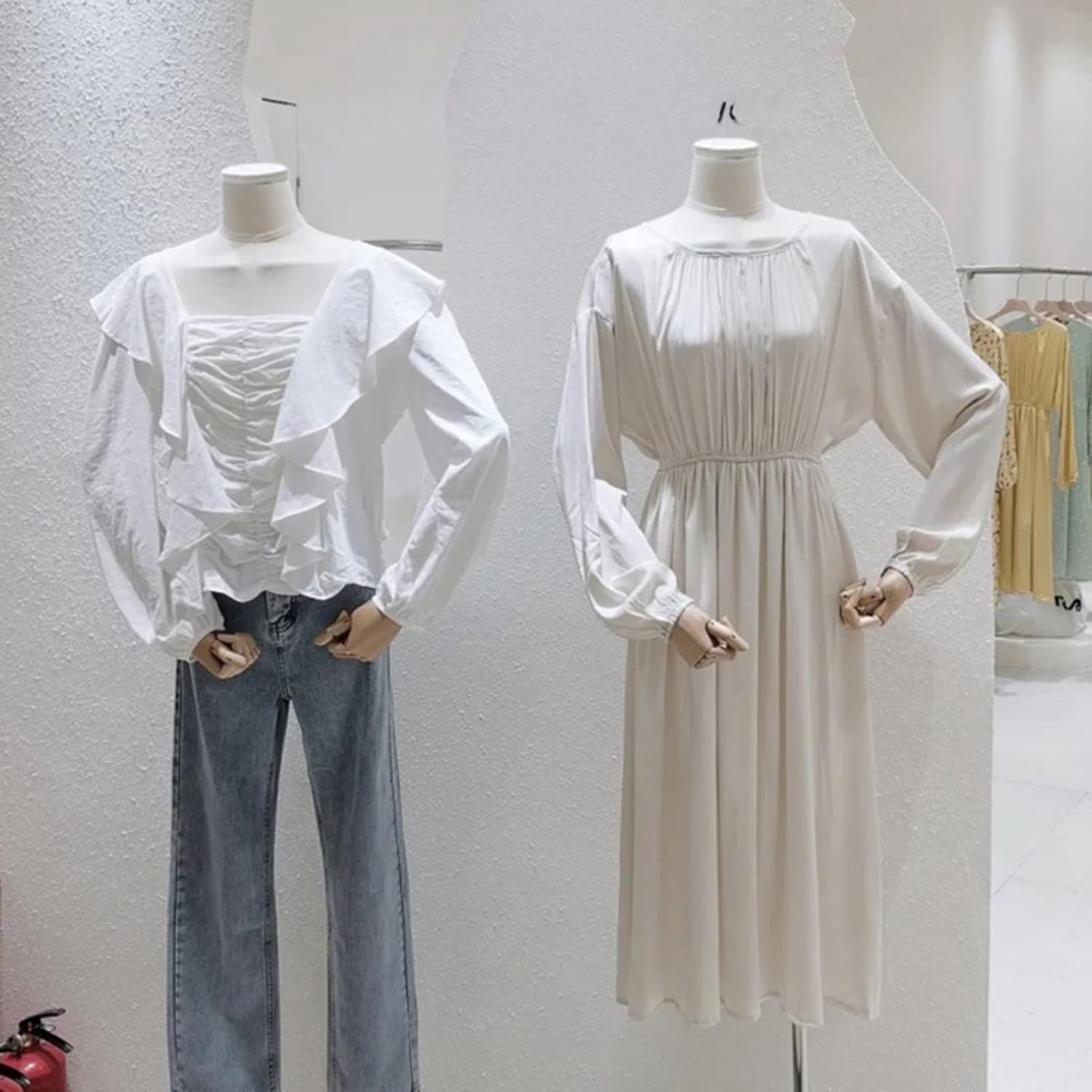 Female Mannequin Torso Body Half Body Women's Clothing Manikin Height Adjustable Dummy Model Dress Form for Shopwindow Display 4 Styles (Color : Silver Size : D) (Silver C)
