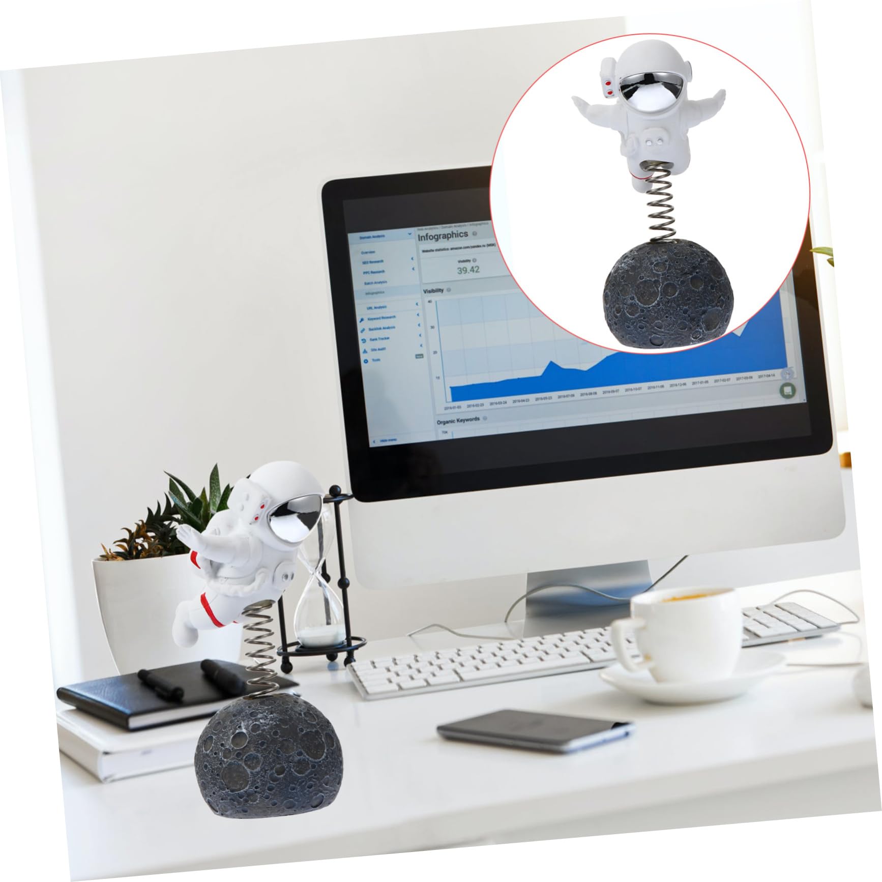 IMIKEYA Figurita de Astronauta de Resina Plateada para Decoración