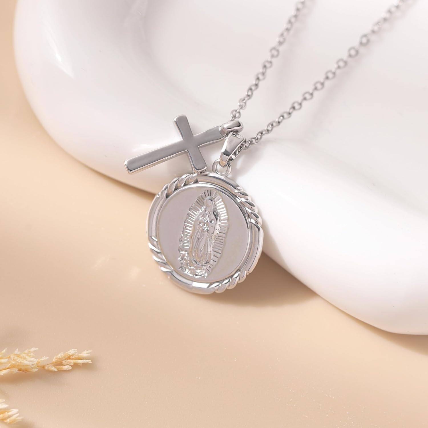 Baydurcan Pendant Necklace for Women Evil Eye Ankh Bow Necklace f - Reverse Hallmark & Finish