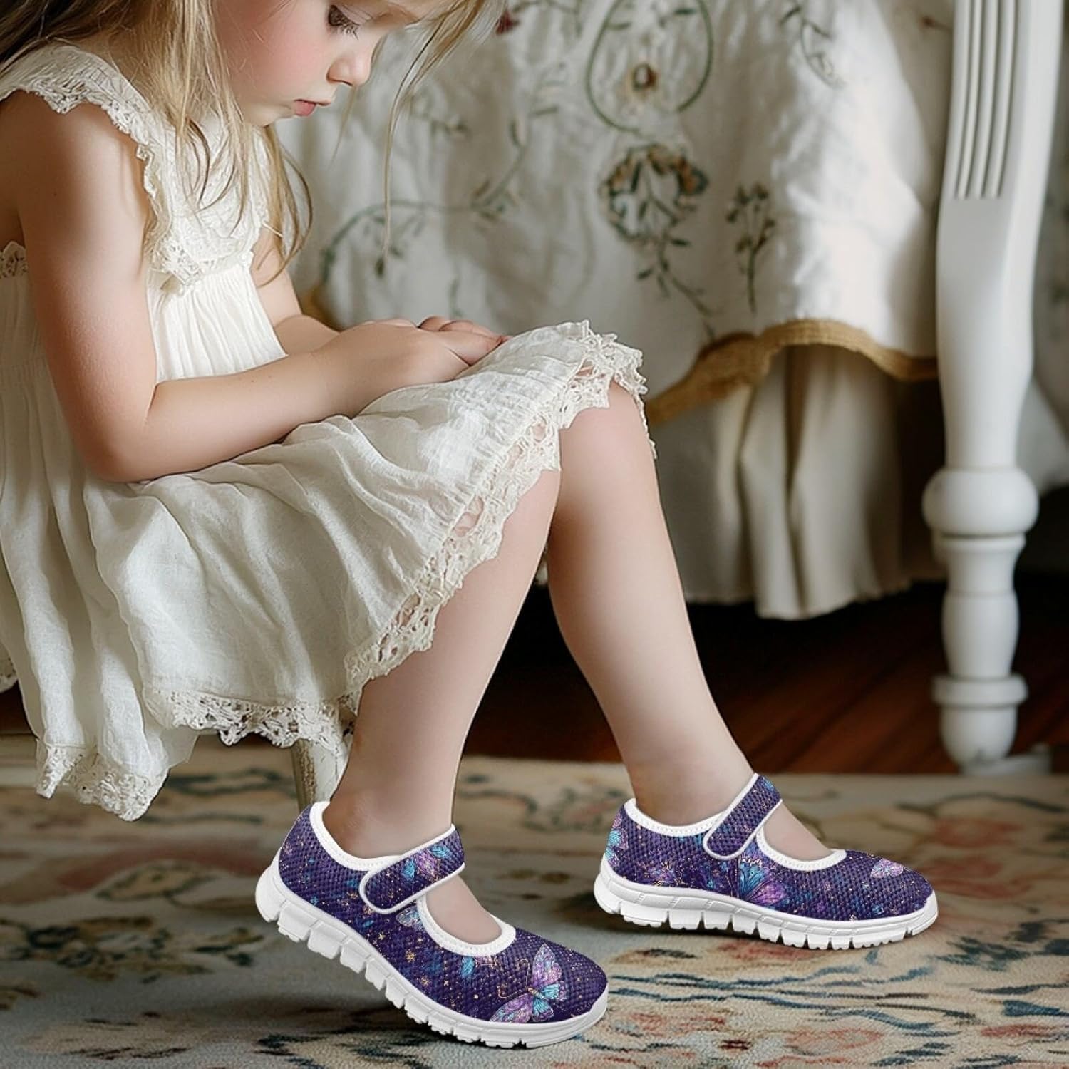 Kids Girls Shoes Safe Walking Shoes with Hook Loop Casual Daily Sport Cute Graphic Soft and Flexible Princess Flats for Party Long-Distance Walking Footwear 2025 Purple
