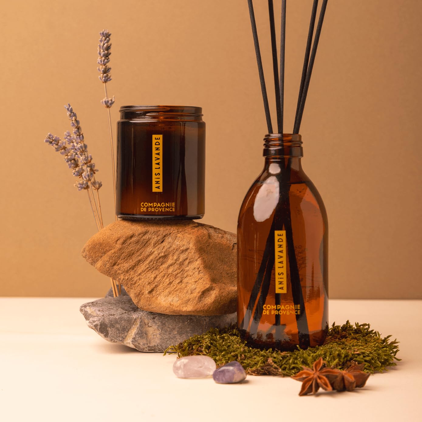 Compagnie de Provence® Duftkerze Anise Lavender 150 g | für eine entspannende und erholsame Atmosphäre | handgefertigt