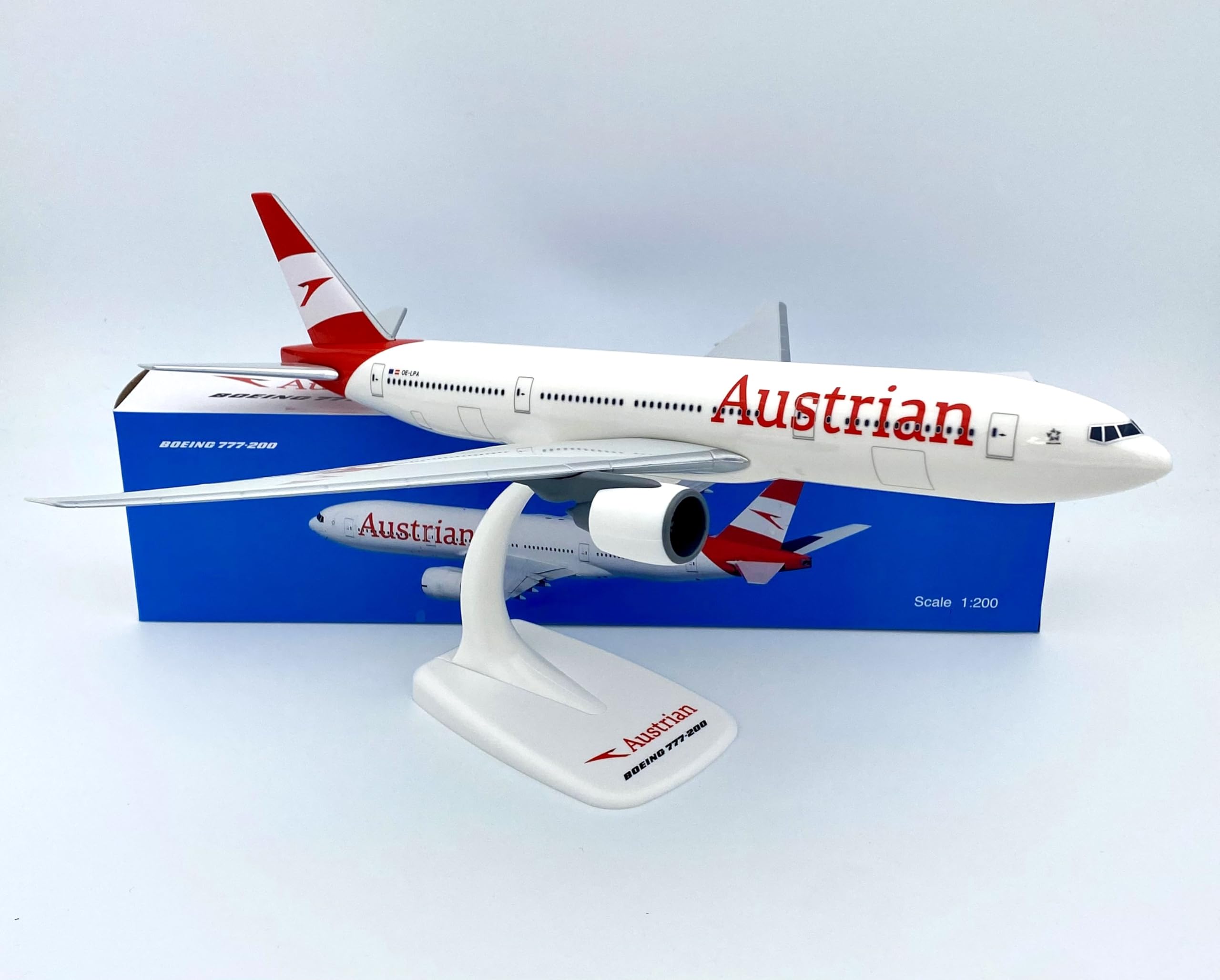 Limox Boeing 777-200 Austrian OE-LPA 1:200 model aircraft: Amazon