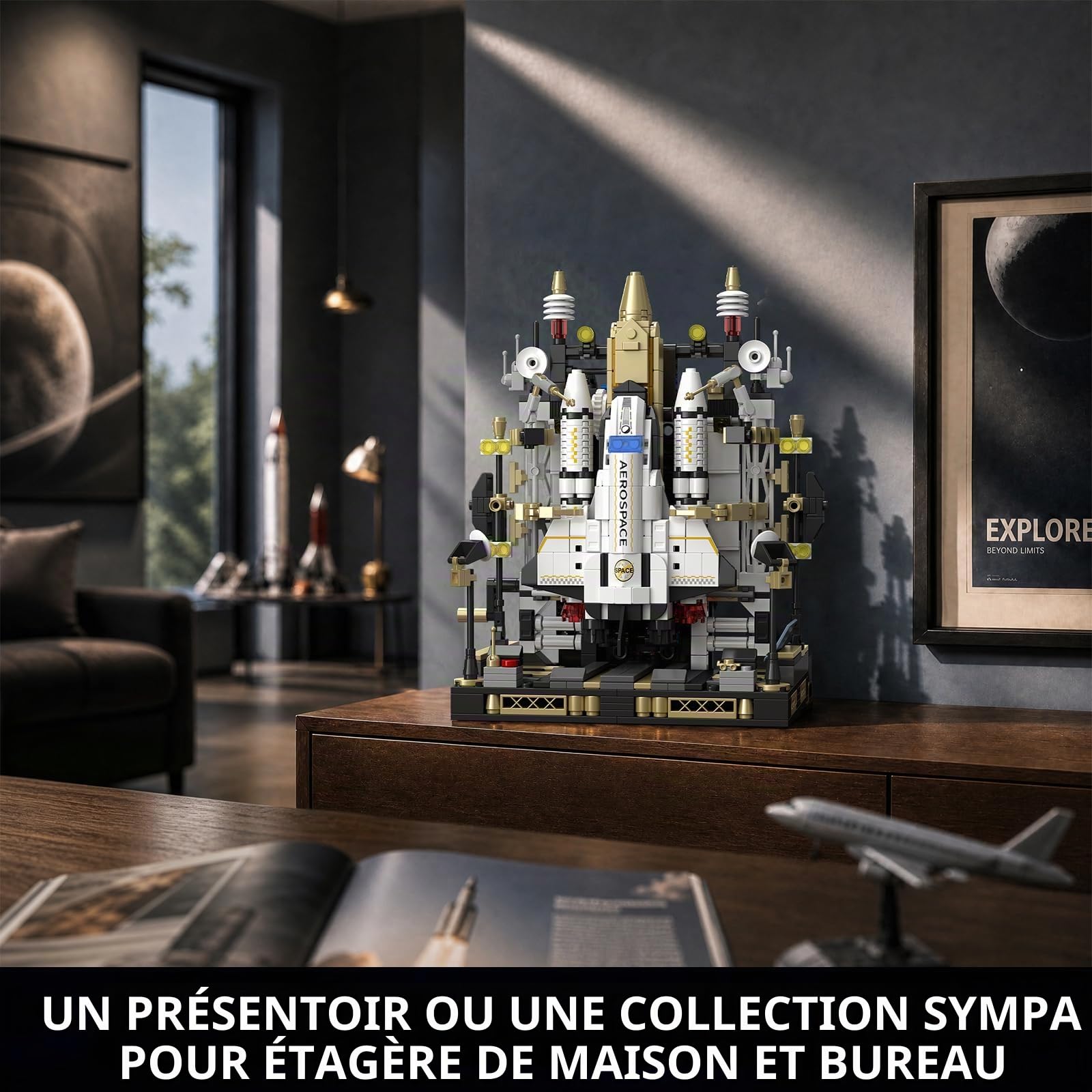 TYCOLE Navette Spatiale en Briques avec Base de Lancement, 920 Pièces