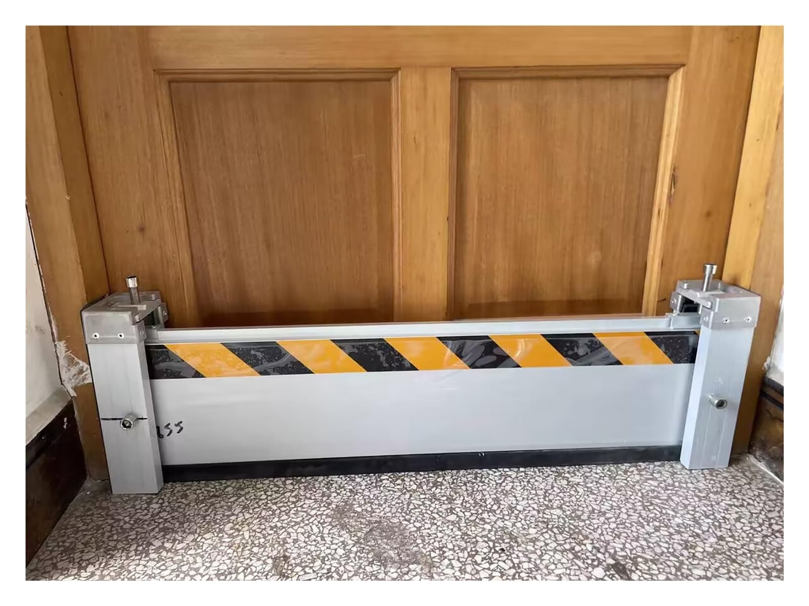 Barrière anti-inondation amovible en métal pour porte de garage et extérieur