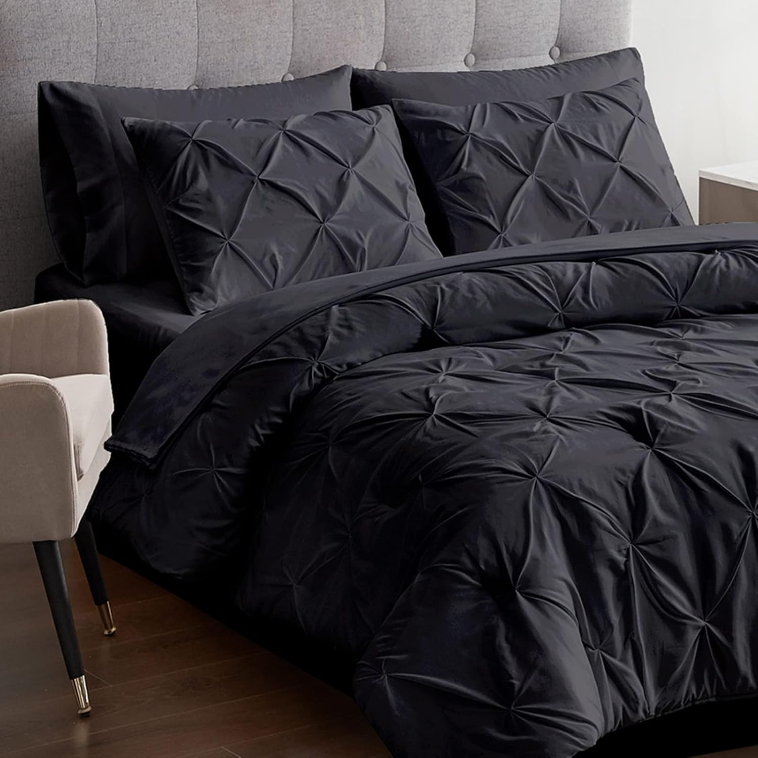 Maple&Stone Black King Comforter Set 7 Pieces Pinch Pleat Bed in A Bag, Black Comforter King