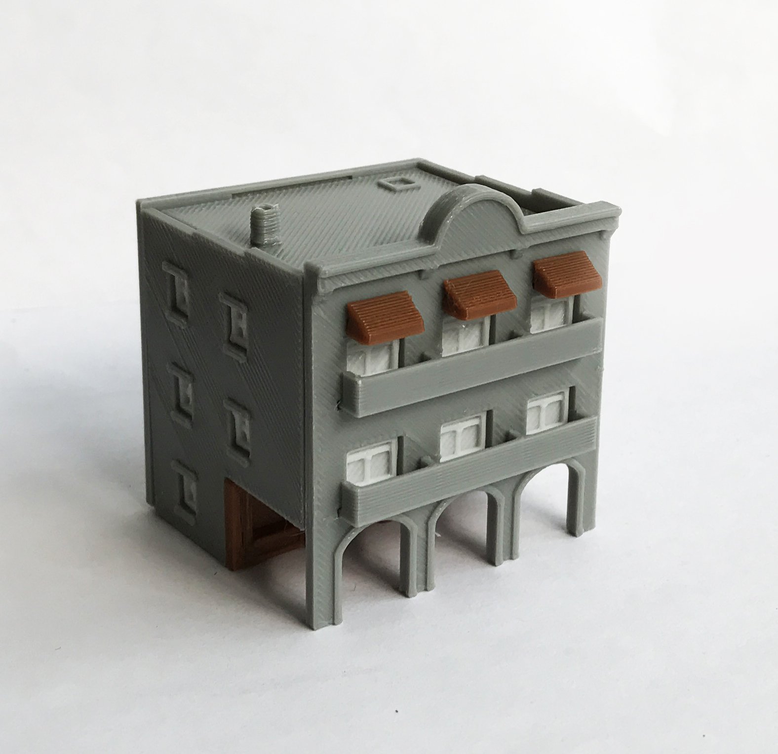 Outland Models Train Layout City Classic 3-Story Arcade Building Z Scale 1:220-picture-15