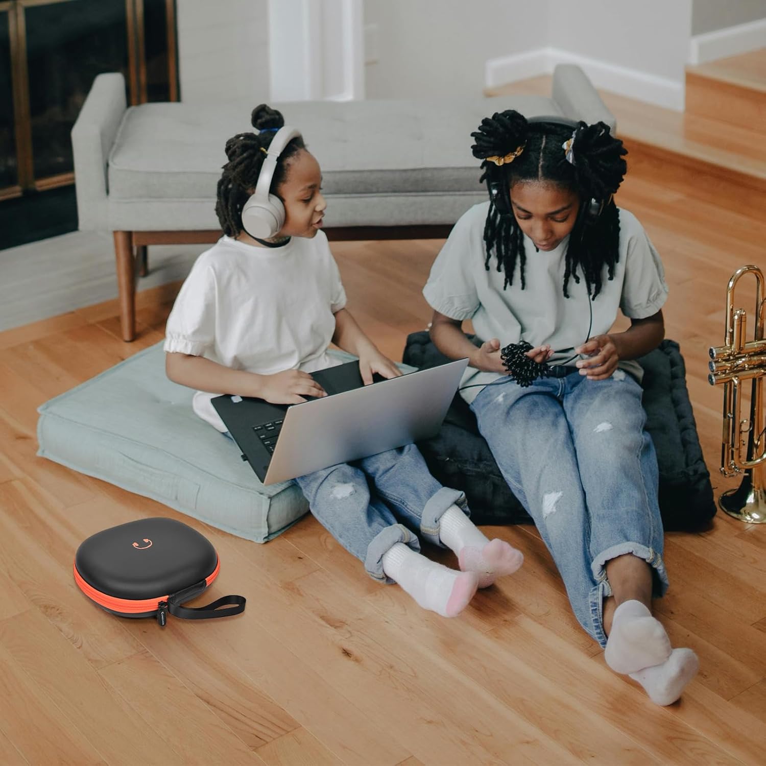 Hard Case Compatible with JBL Tune 720BT/ 770NC/ Live 770NC/ 660NC/ 650BT/ 670NC/ 710BT/ 760NC/ 700BT/ 750BT Over The Ear Headphones Wireless Bluetooth (Box Only) - Black - Image 6