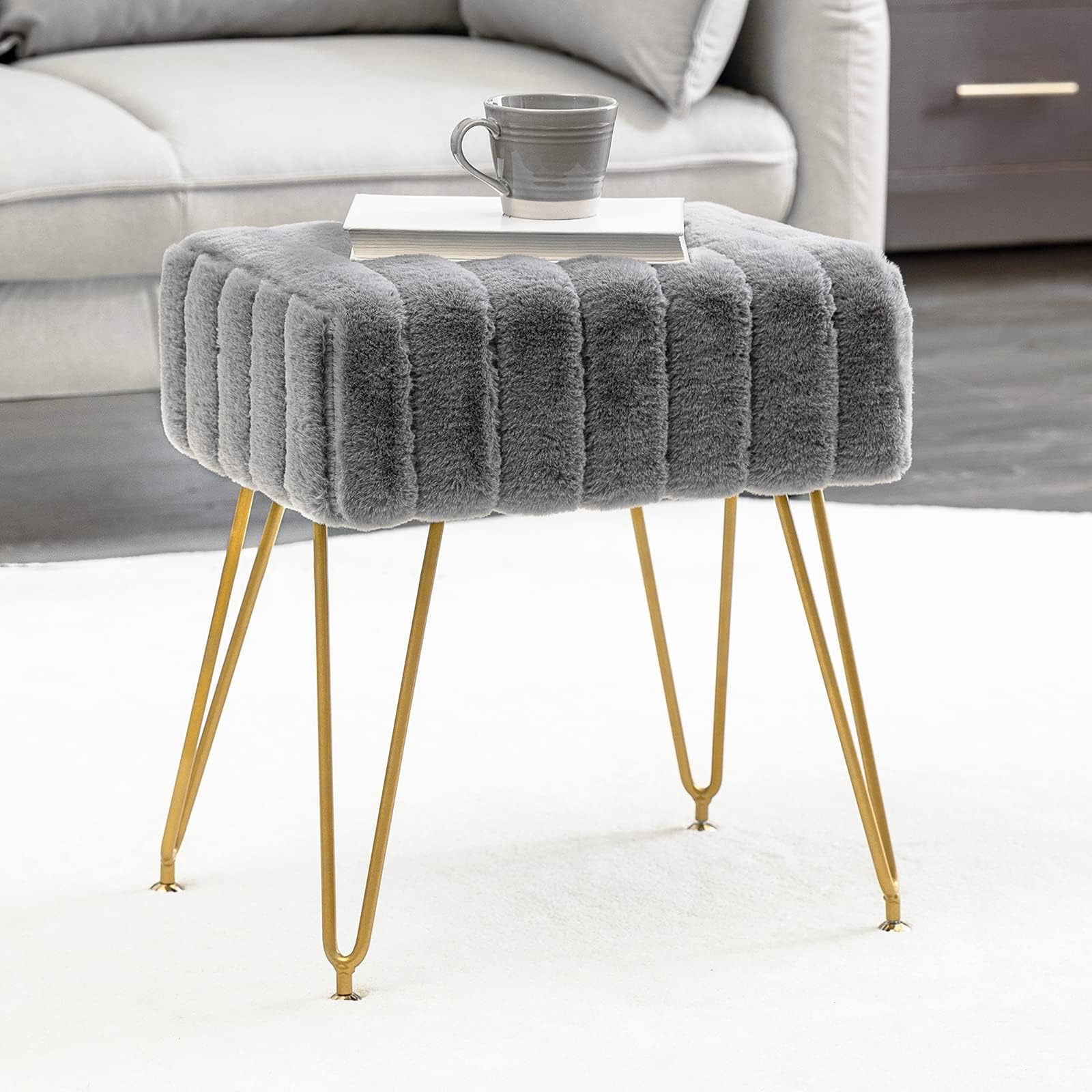 LUE BONA Square Faux Fur Vanity Stool Ottoman Bench, Vanity Chair for Makeup Room, Fuzzy Stool for Vanity, Gray Vanity Stool with Golden Legs, Small Vanity Footstool for Living Room, Bedroom