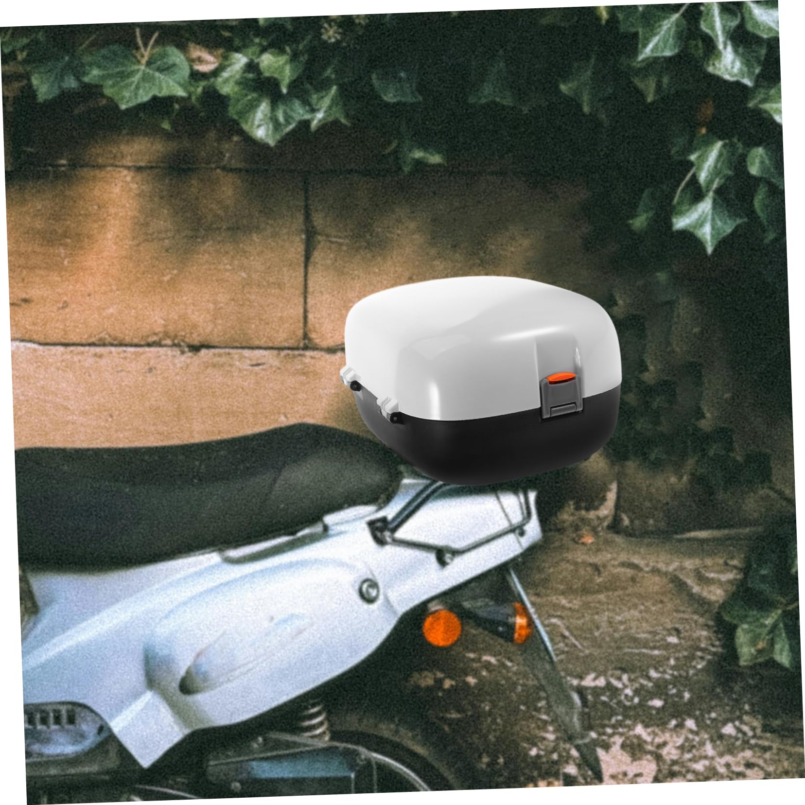 Bagażnik Motocyklowy Boks Tylny Do Elektrycznych Rowerów i Skuterów Przestronny i Trwały Schowek Zakupy i Akcesoria Kolor Biały