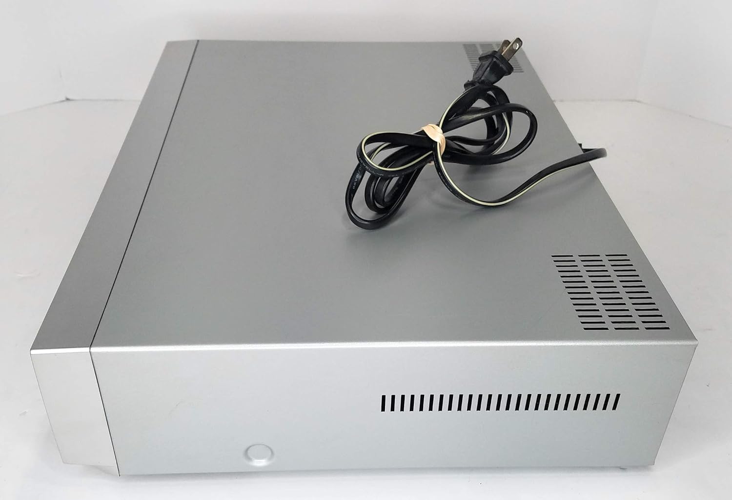 Sony SLV-D100 DVD-VCR Combo