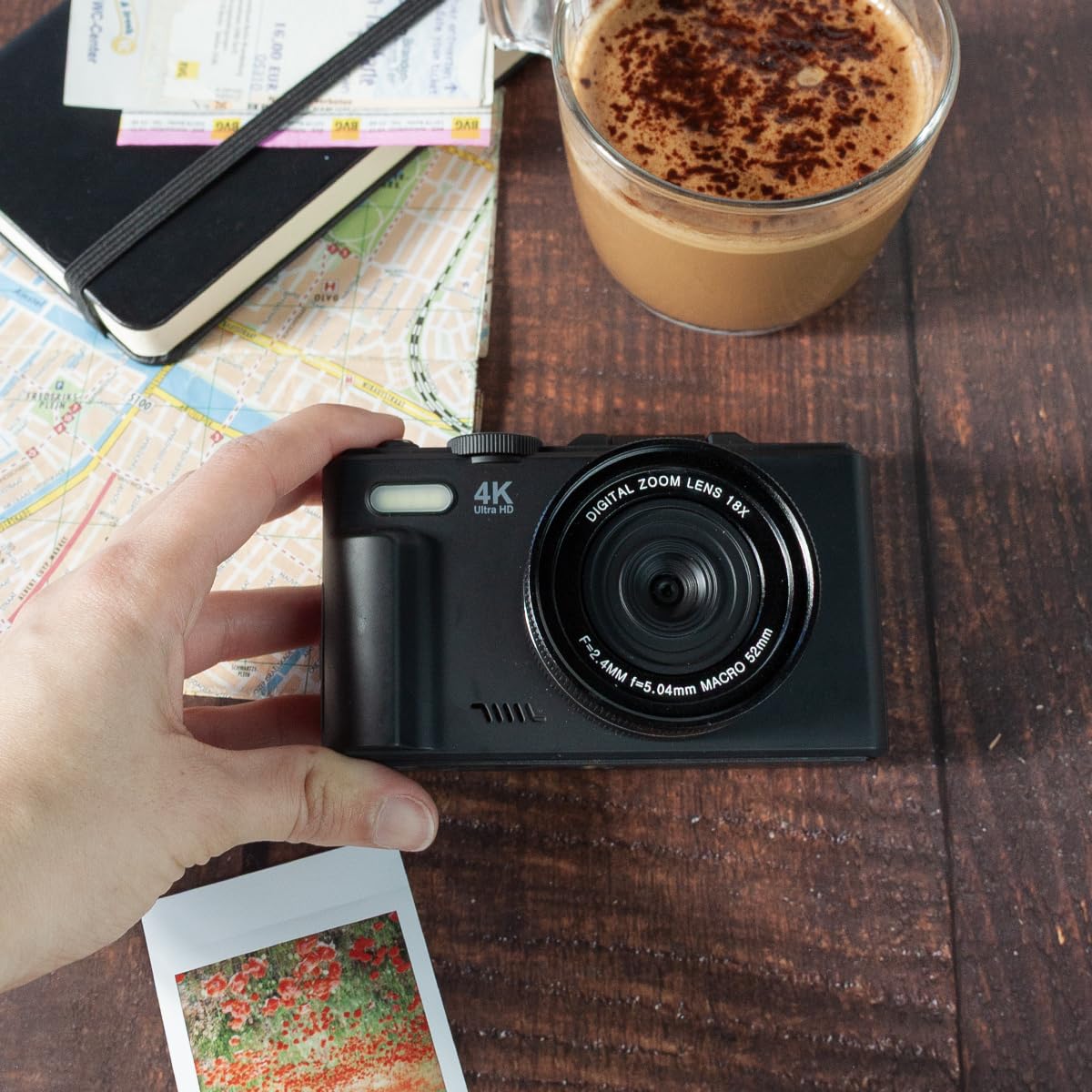 Prixton Digital Cam XPLORER DV900, WiFi, App Mobile, Schermo LCD IPS Flip, Risoluzione 4K e 64MP, 9 Funzioni foto e video, Batteria Rimovibile, Autonomia 90 minuti, Schede SD fino a 256GB (Nero)