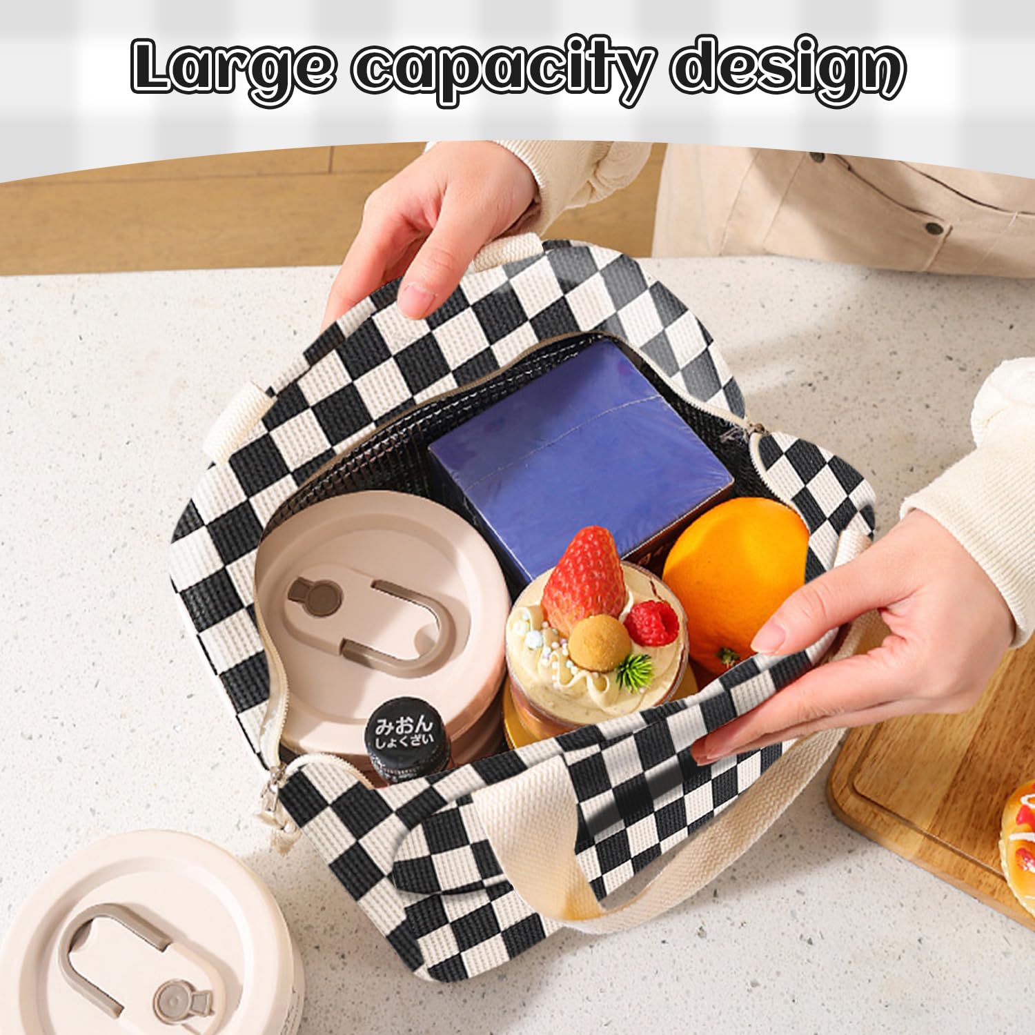 Borsa Termica Porta Pranzo, Beige Con Stampa Fragole, 26x18x21 Cm, Isolata In Alluminio, Leggera E Riutilizzabile, Per Ufficio, Picnic E Scuola - 3