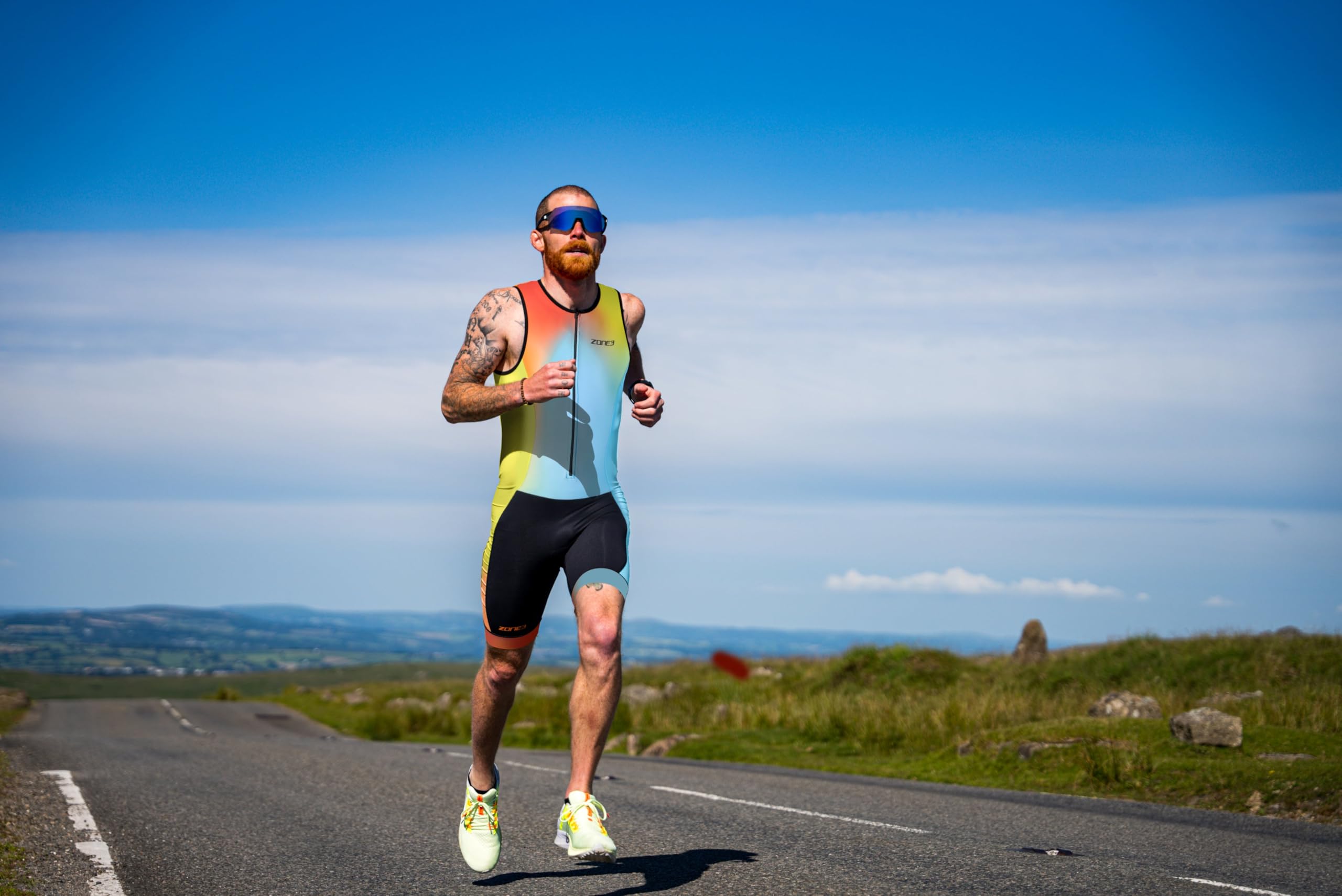 ZONE3 Herren Activate+ Ärmloser Trisuit aus hoch atmungsaktiven Stoffen für Triathlon