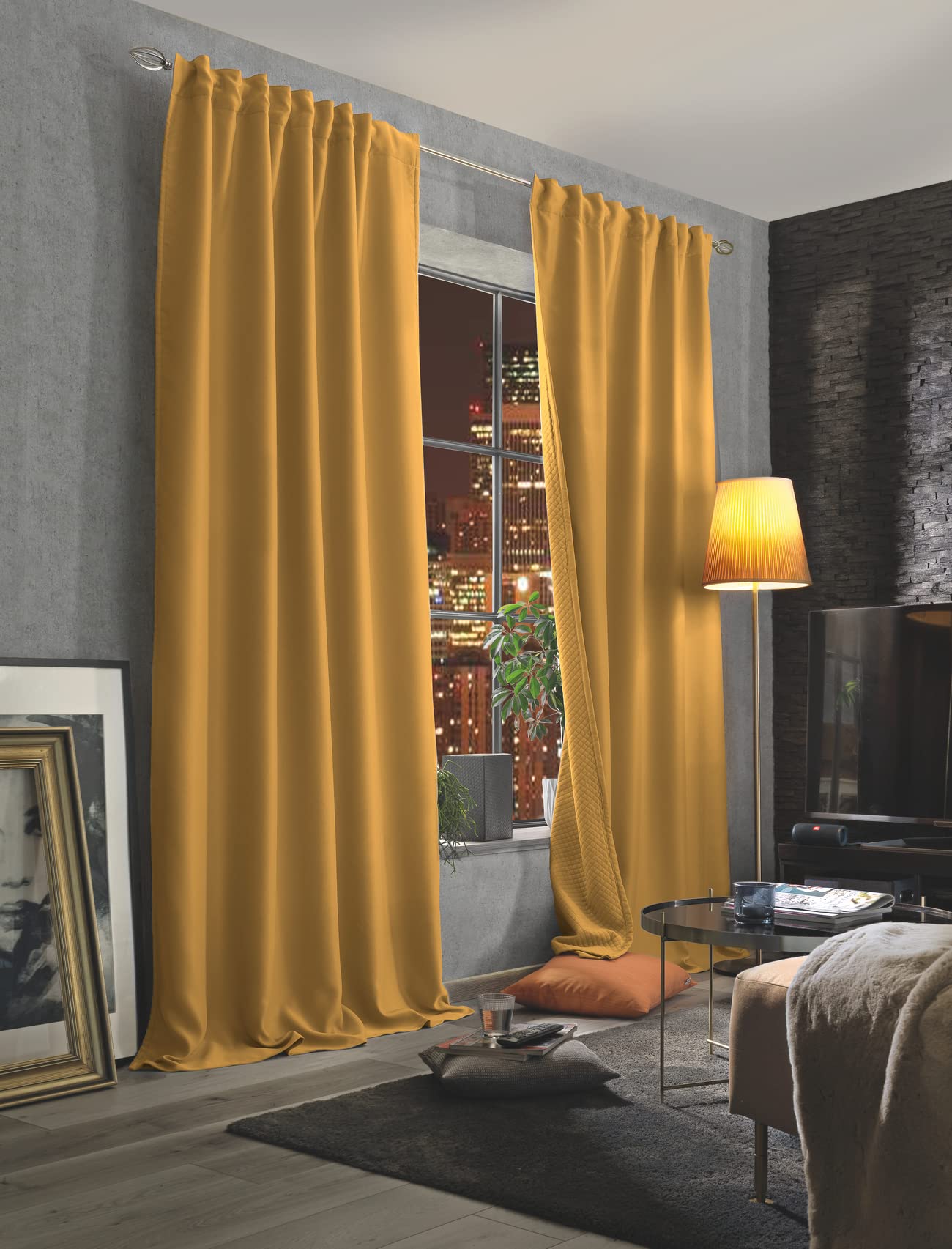 HOMEbasics 85970 | Akustikvorhang ACUSTICO mit Dim-Out-Stoff, Farbe:Curry, Größe:225 x 135 cm