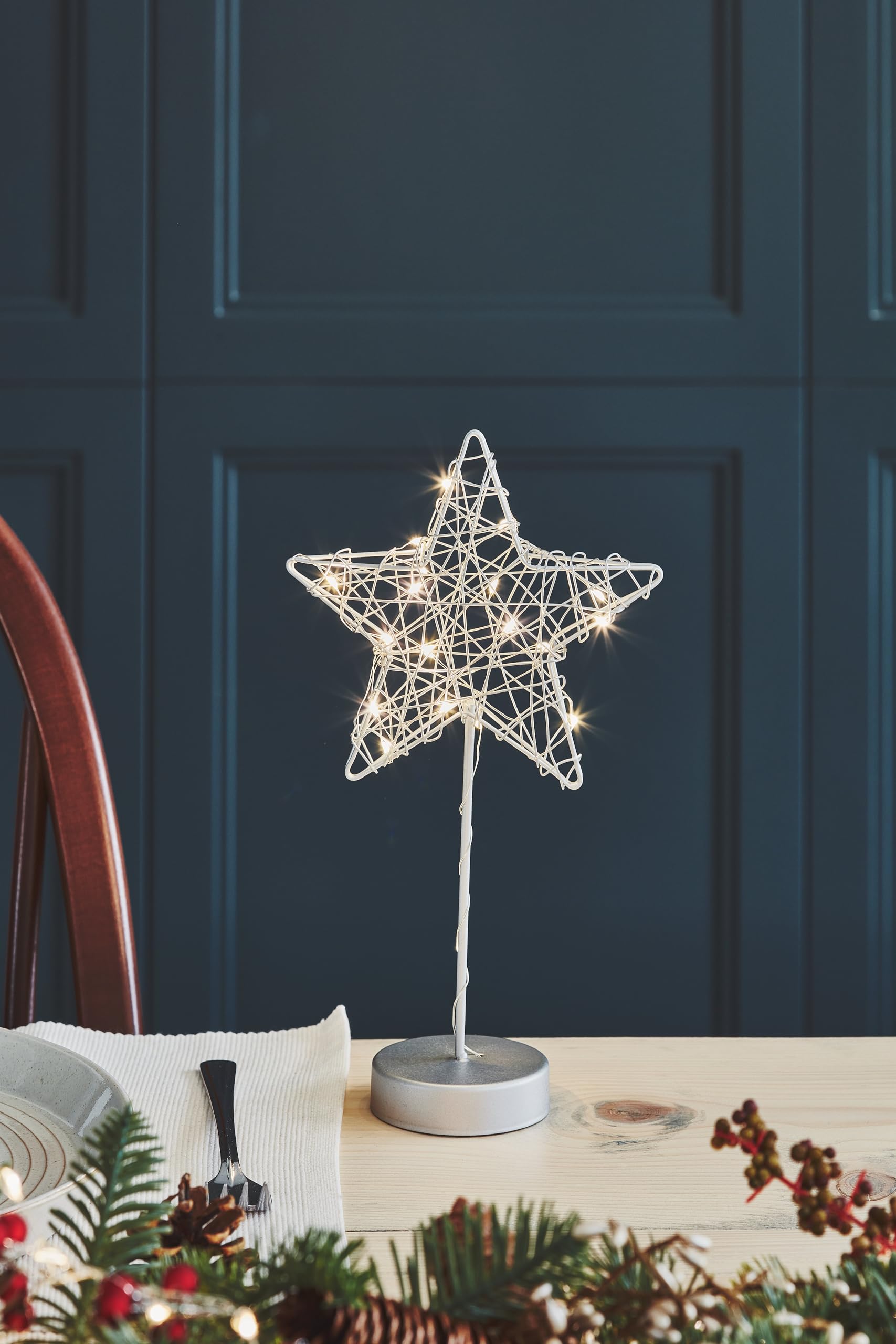 Lightstyle London Battery-Operated Table Wire Star Fairy Light with 20 Warm White LEDs (Silver)