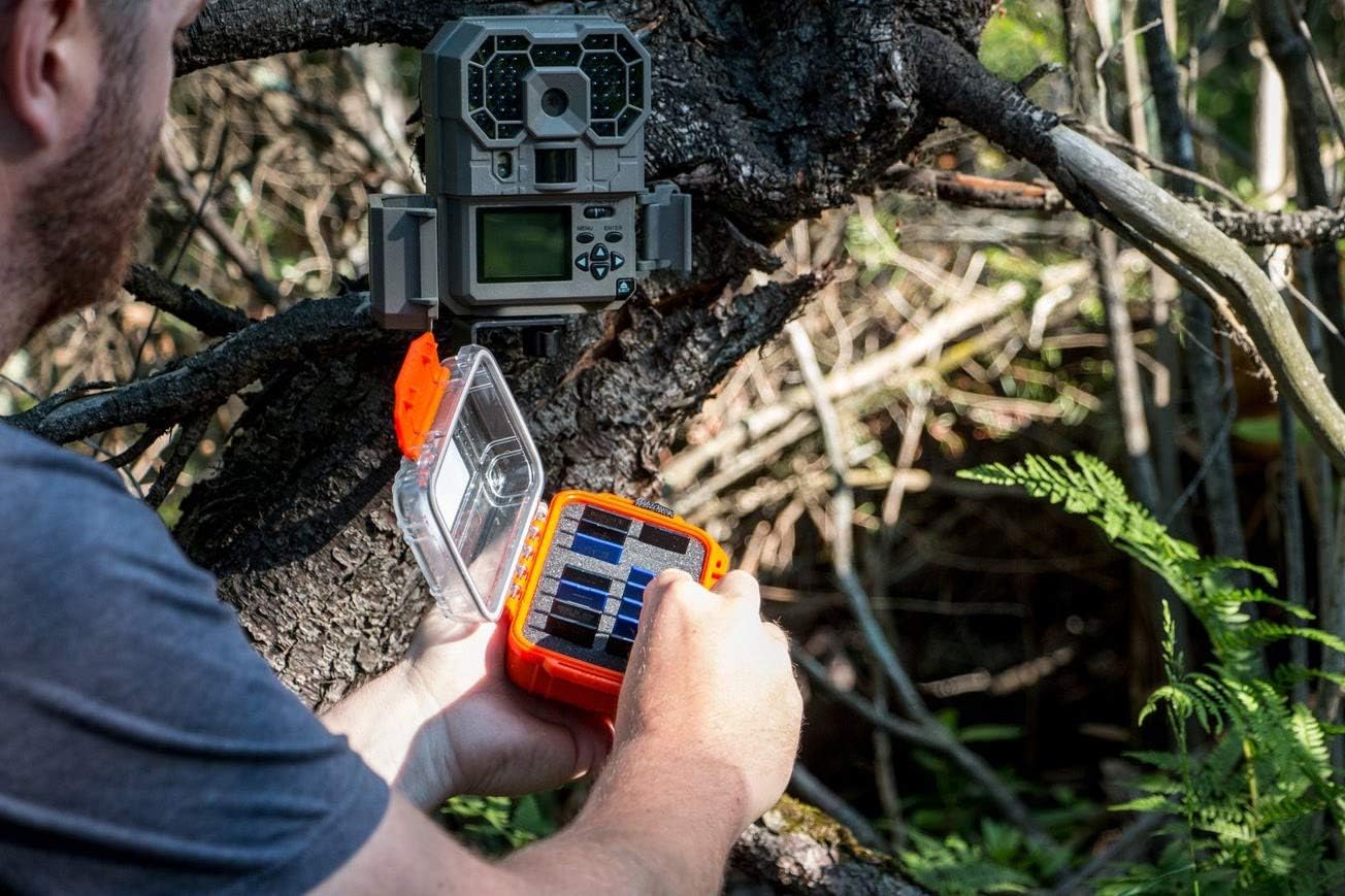 Nеw Arrіvаlѕ Guardian Hunting - Waterproof SD Memory Card Holder Compatible with SanDisk Cards - Holds up to 16 Cards - Rugged SD Card Storage Case …