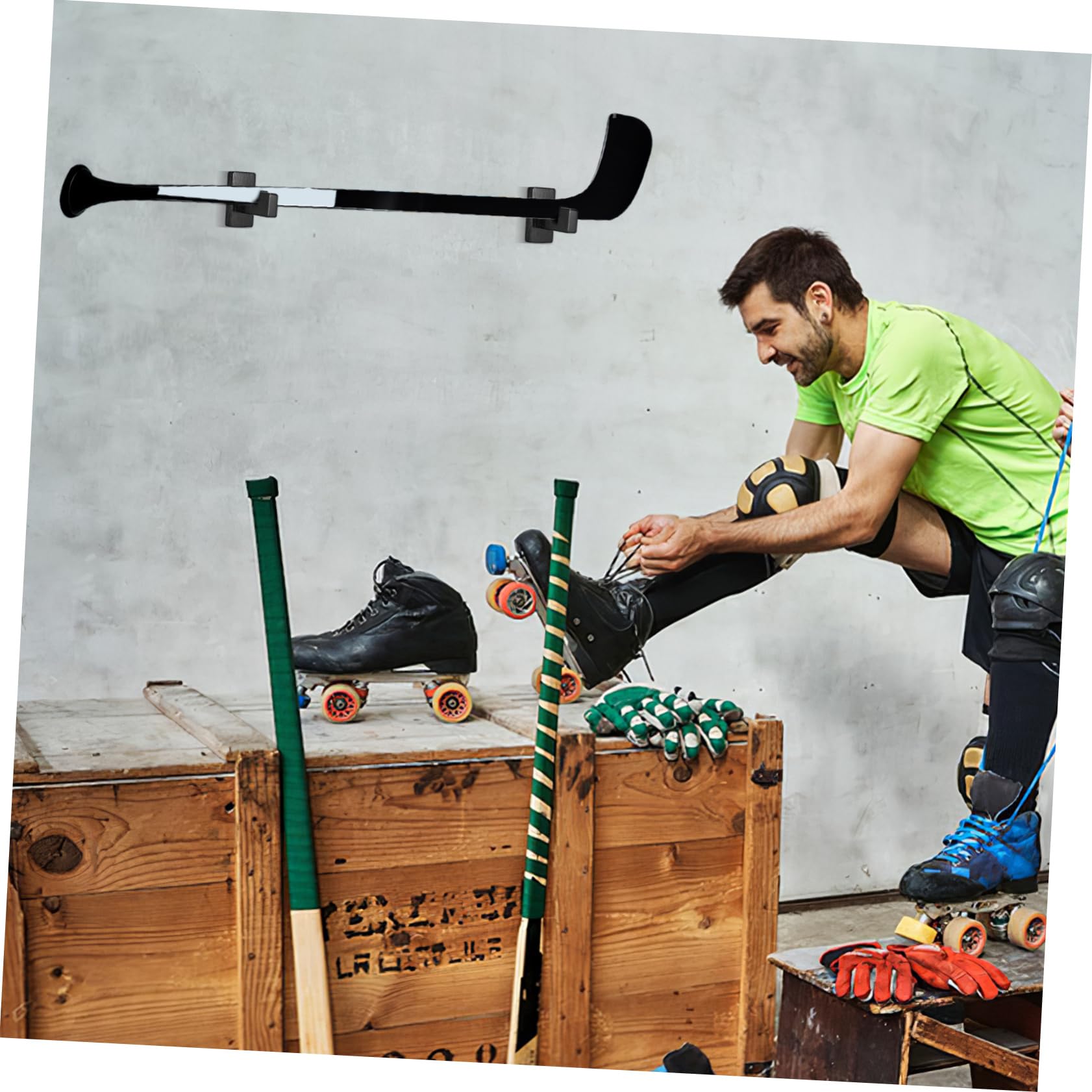 Hockeyschläger Wandhalterung für Hockeyzubehör mit Einfacher Montage und Robustem Design zur Stilvollen Hockey Schläger Aufbewahrung im Raum