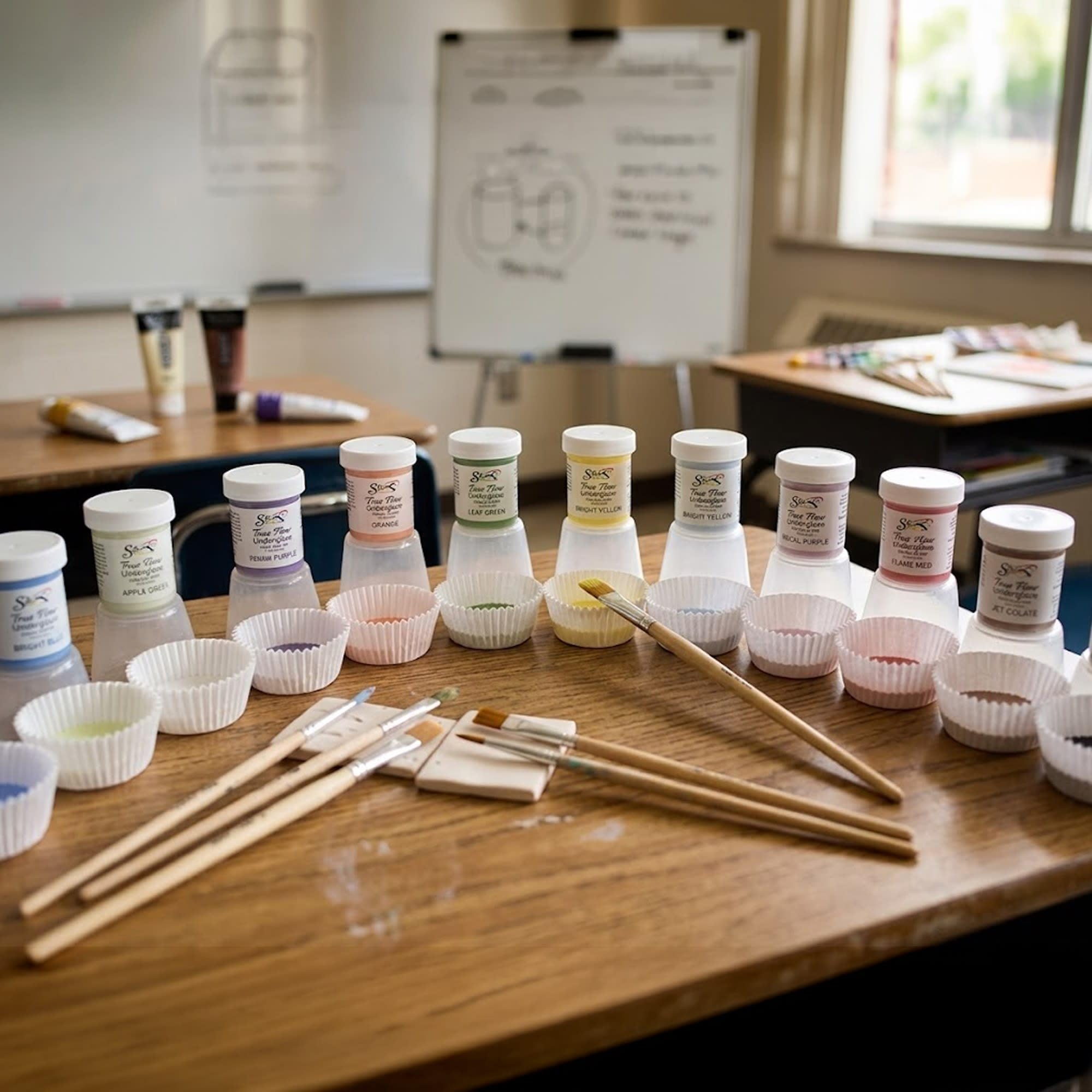 Amazon.com: Sax True Flow Underglaze Set, 2 Ounces, Acrylic