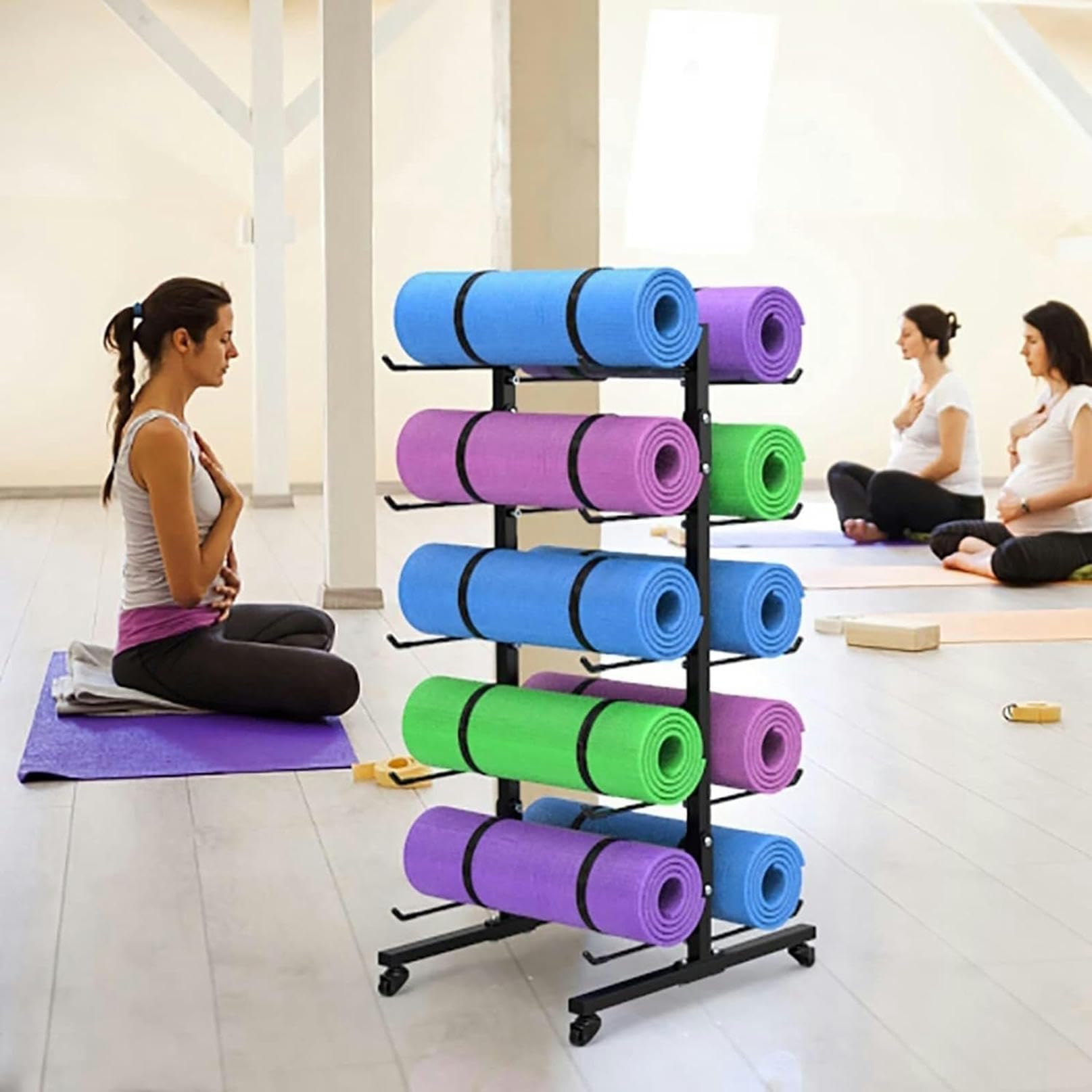 Support pour tapis de fitness vertical avec rangement accessoires de gym et yoga à double crochet