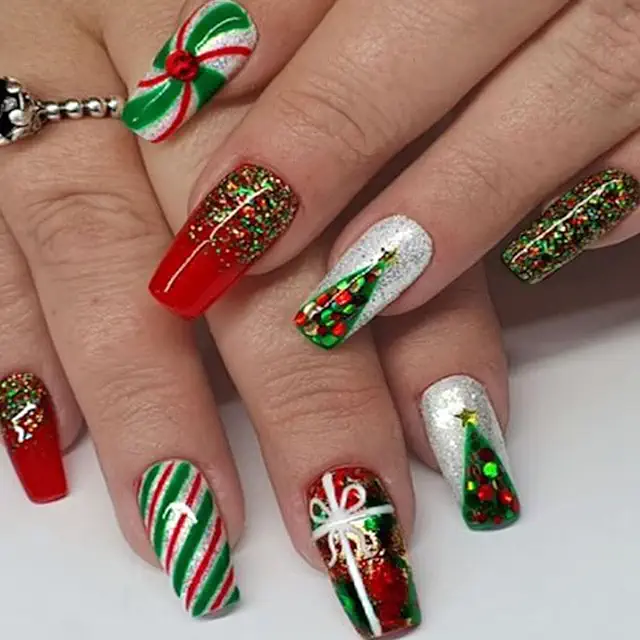 Ceboic Christmas Press on Nails - French Tip Coffin Design in Red & Green