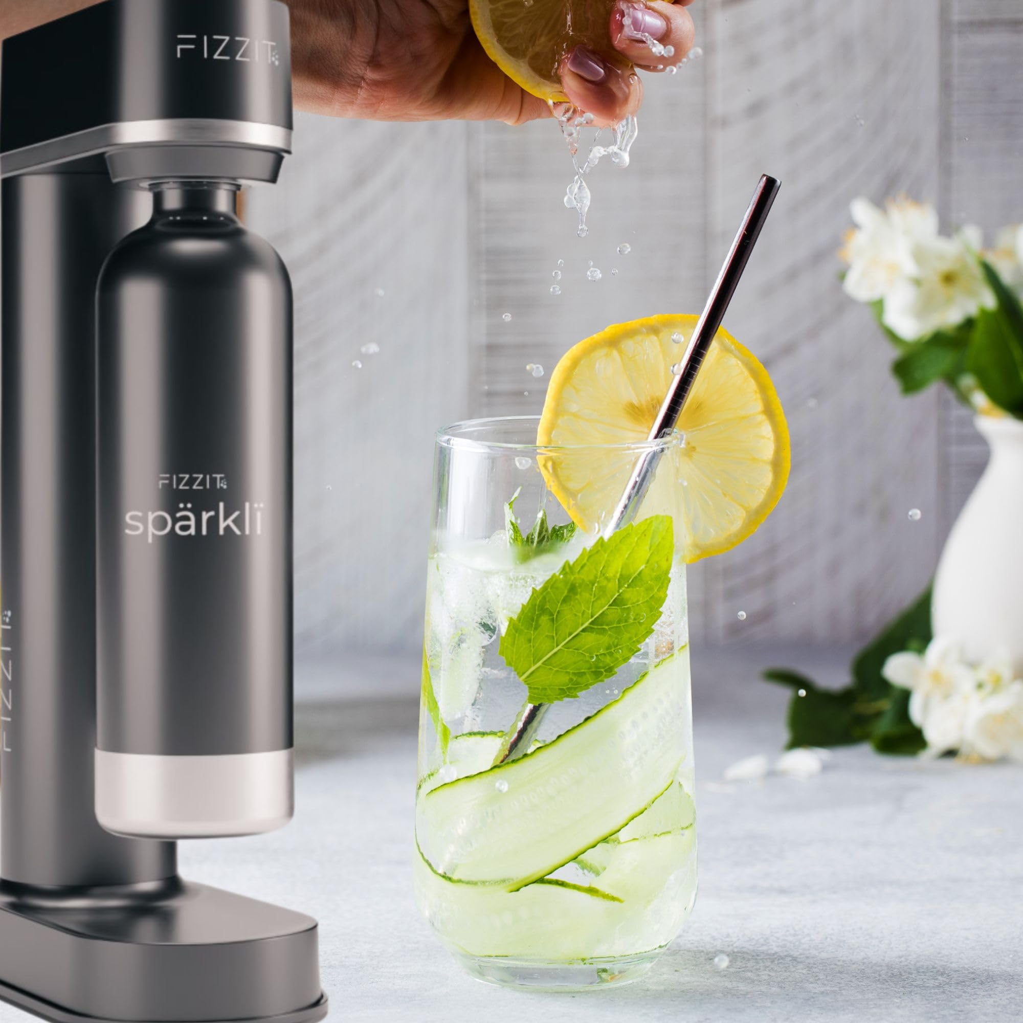 Máquina para hacer agua con gas y refrescos de acero inoxidable negro con 3 botellas de acero inoxidable negras de 1 litro reutilizables