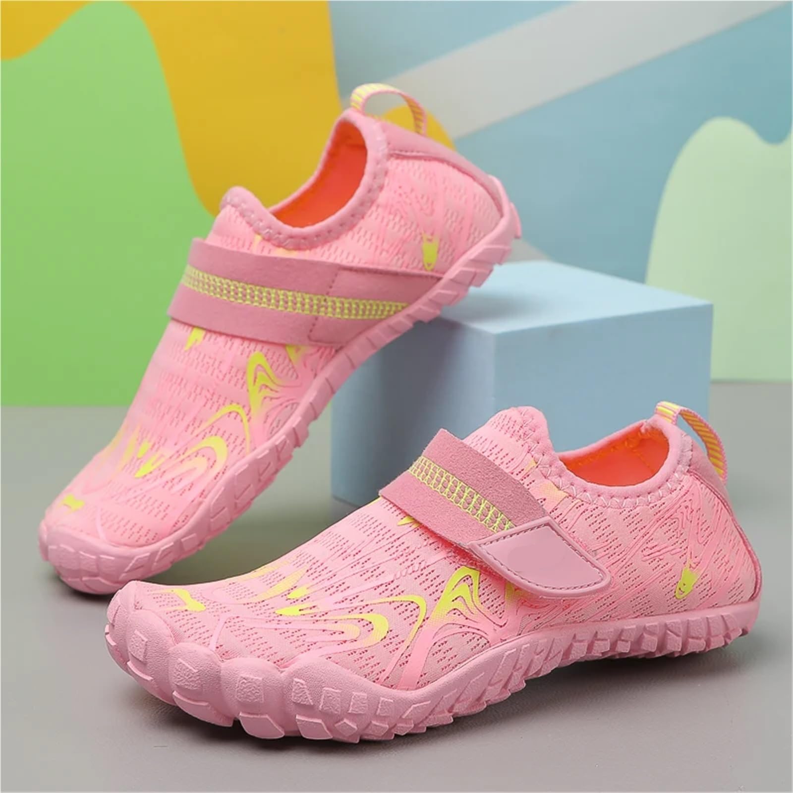 Zapatos De Agua Zapatos de agua estudiantes descalzos de secado rápido zapatos de natación de playa zapatos acuáticos zapatos de fitness for correr en interiores verano Para Surfear, Bucear(Black,35)