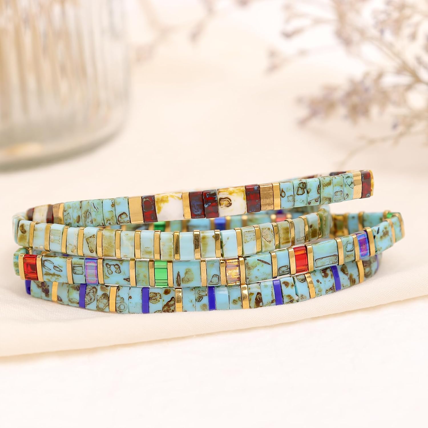 Tila Flat Beaded Bracelets Set for Women, 4Pcs Trendy Handmade Glass Beads Stack Stretch Bracelet Festive Holiday Accessories Jewelry