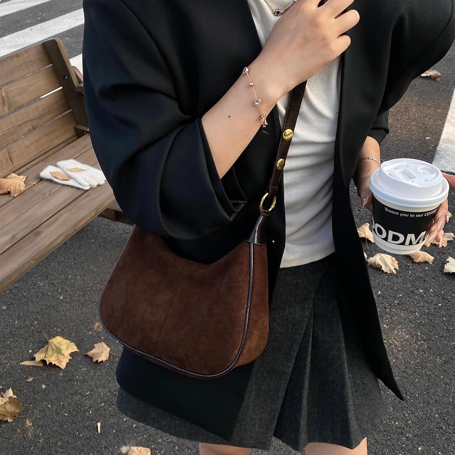 Shoulder Bags for Women Small Hobo Bags Crescent Shaped Cute Retro Tote Handbag Mini Clutch Purse with Zipper Closure - Image 2