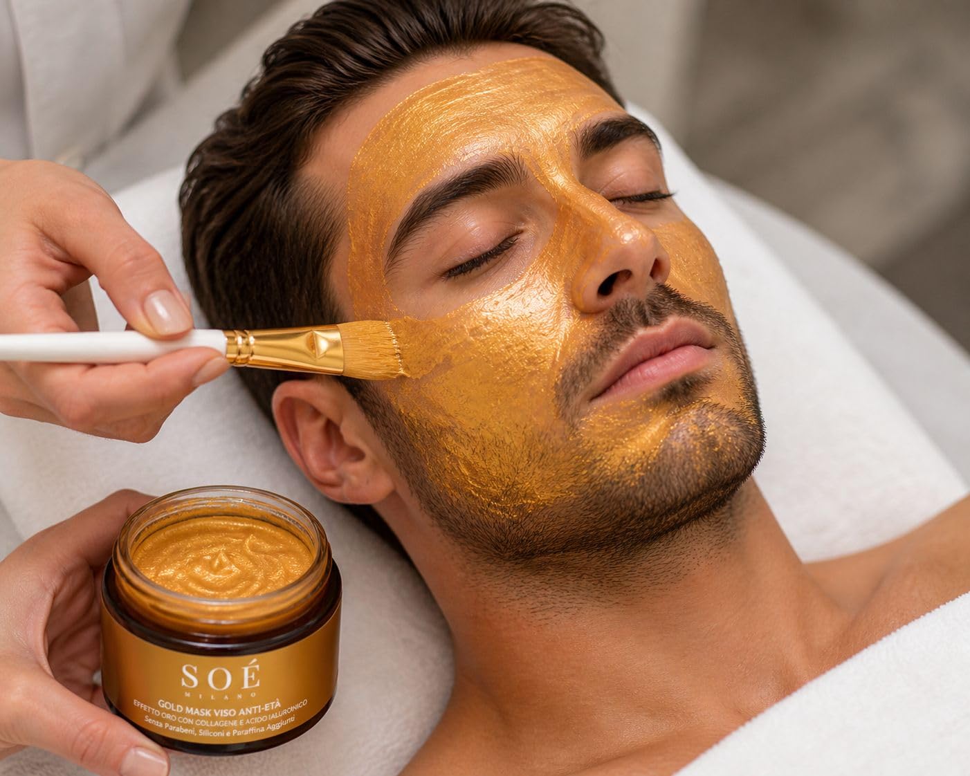 Gold Mask Viso Anti-Età – Maschera Viso con Collagene e Acido Ialuronico – Idratante, Illuminante e Rassodante. Formula pensata per una skincare più consapevole e delicata sulla pelle. Made in Italy