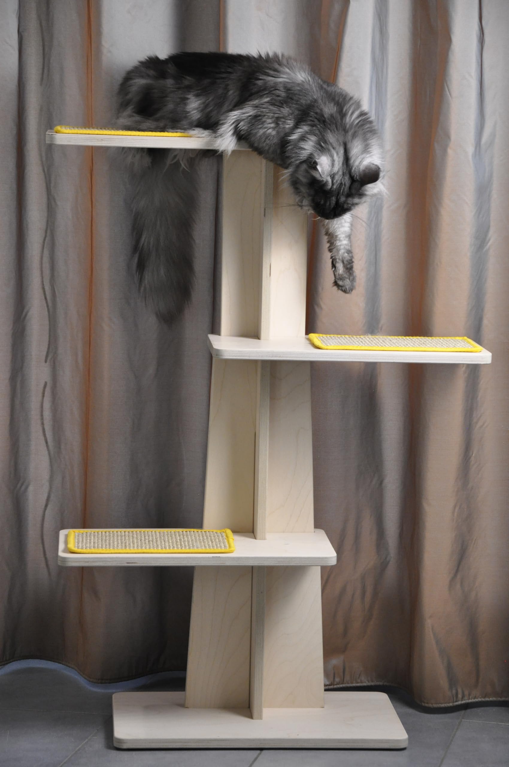 Tiragraffi Lino in Legno per Gatti, Torre Tiragraffi con Tappetini in Sisal Naturale, Torre Verticale per Affilatura Unghie Gatti
