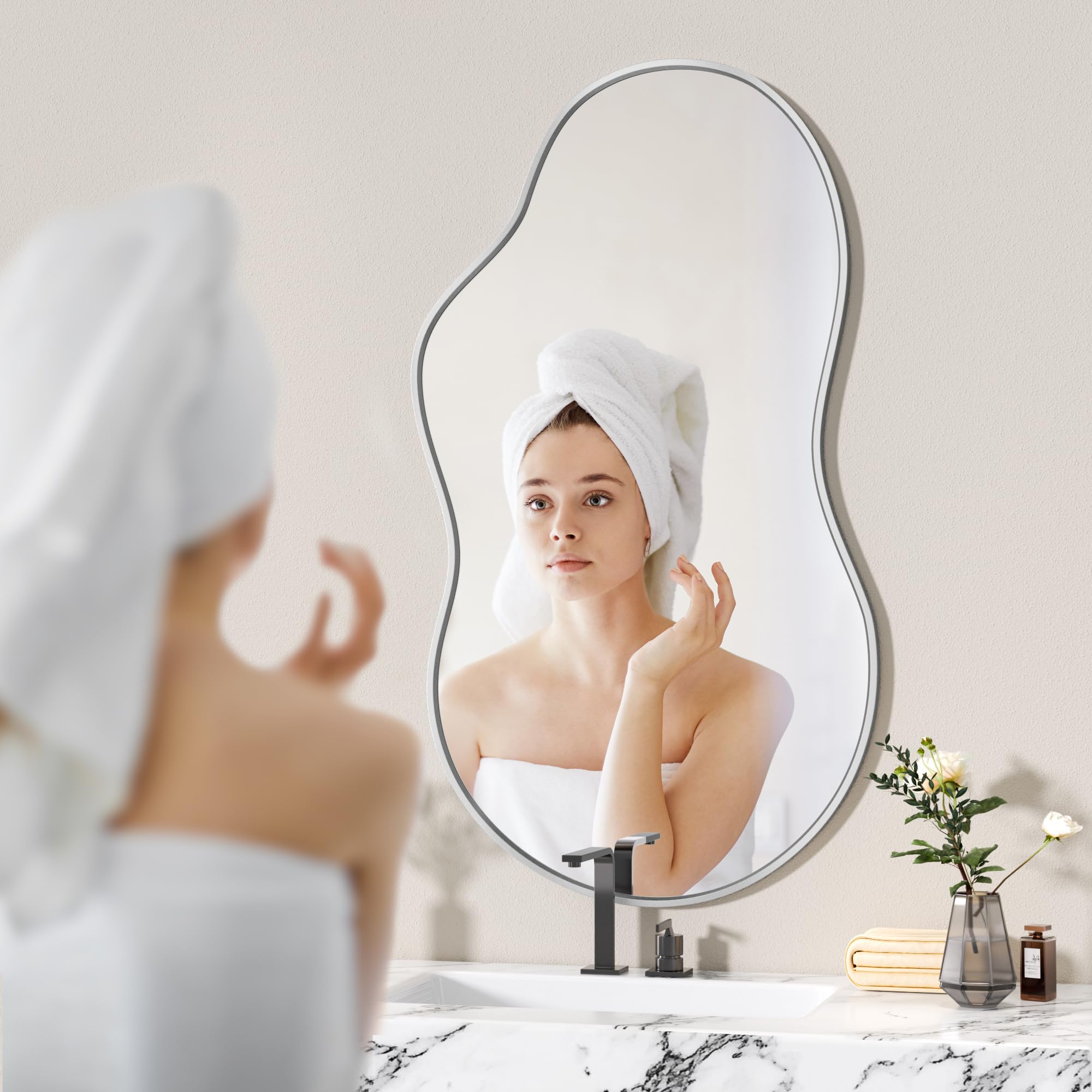 Snapklik.com : Hasipu Irregular Wall Mirror 25