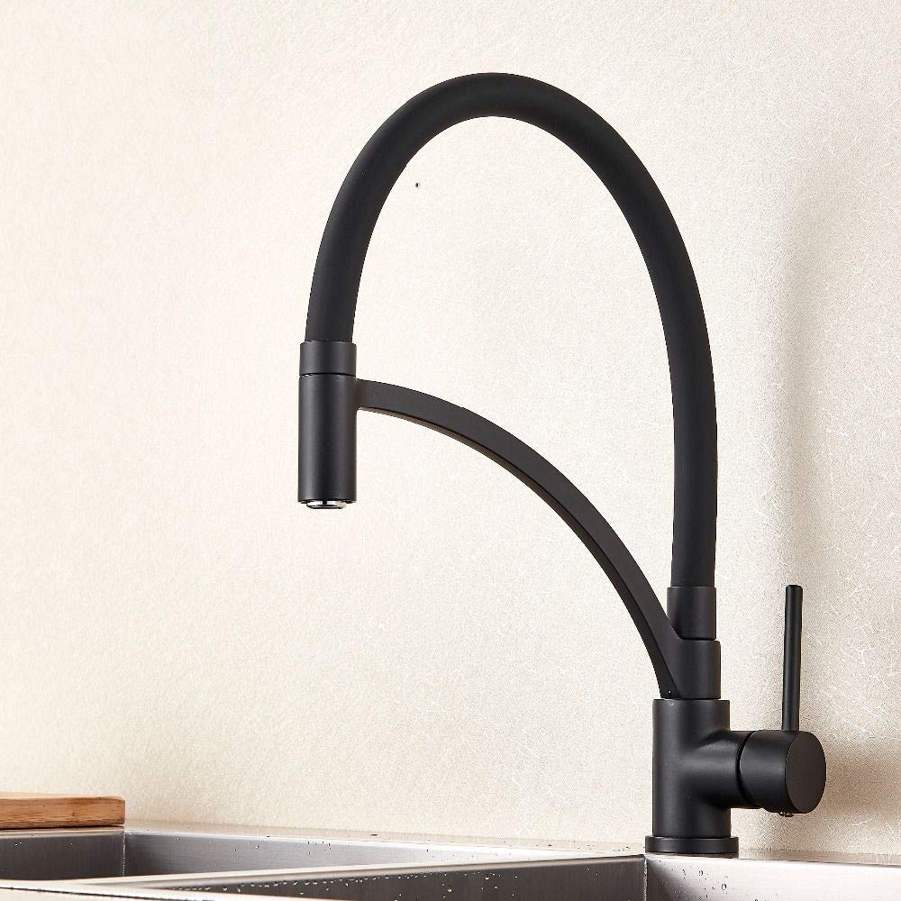 Grifo de cocina LWX soluciona falta de espacio en fregadero gracias a giro 360
