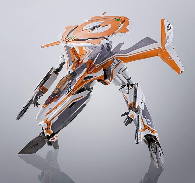 Foto 8 de 8 de Bandai DX Chogokin Macross Delta VF-31E Siegfried (Chuck Master Machine)