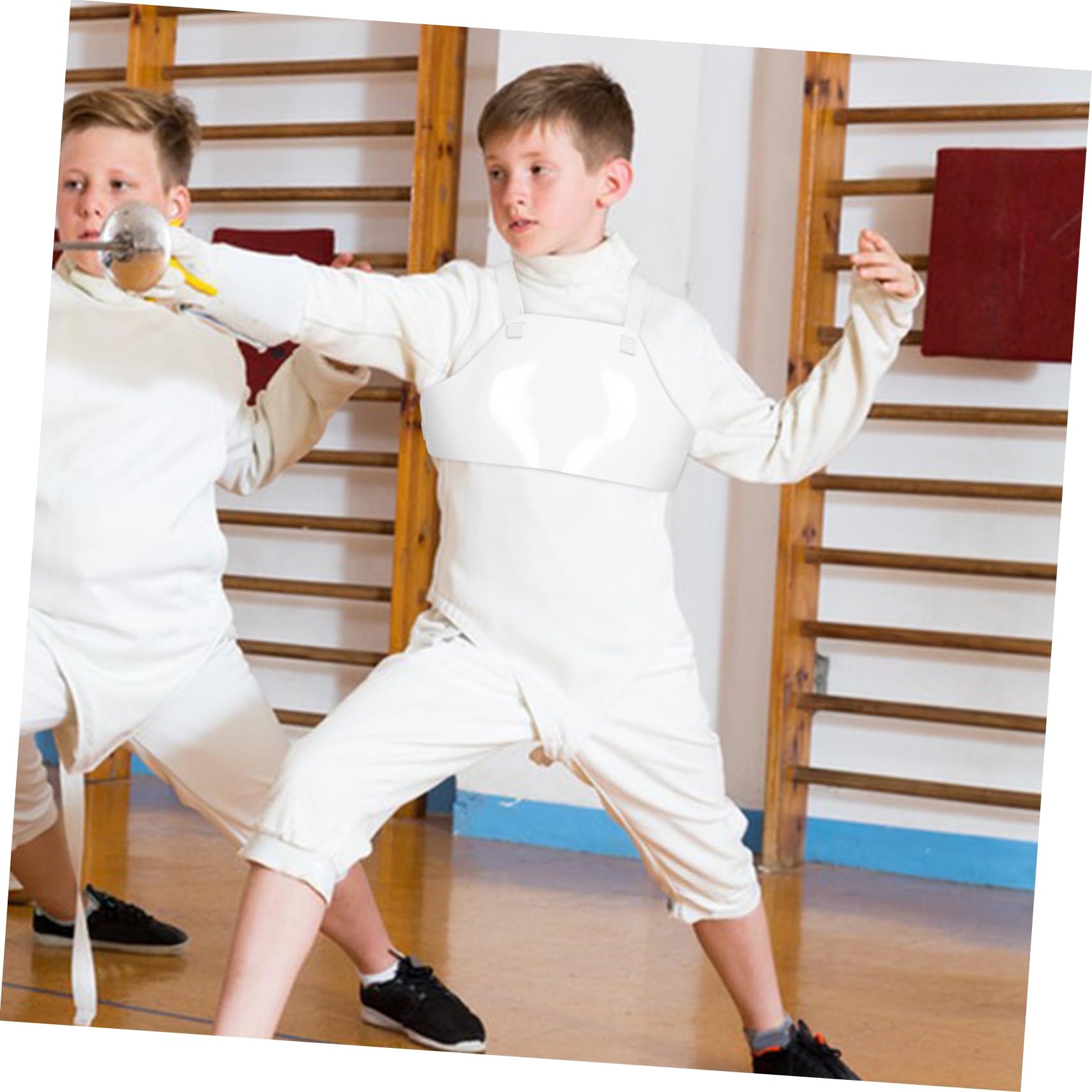 Brustschutz für Fechtsportarten Kinder mit PVC Material und Verstellbaren Riemen für Komfortablen Schutz bei Fechtübungen und Trainingssessions