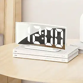 Despertador digital com visor grande 12/24H, despertador alimentado por bateria para casa, escritório, quarto, Natal, Halloween, presente de aniversário para mulheres, meninos, meninas (não inclui