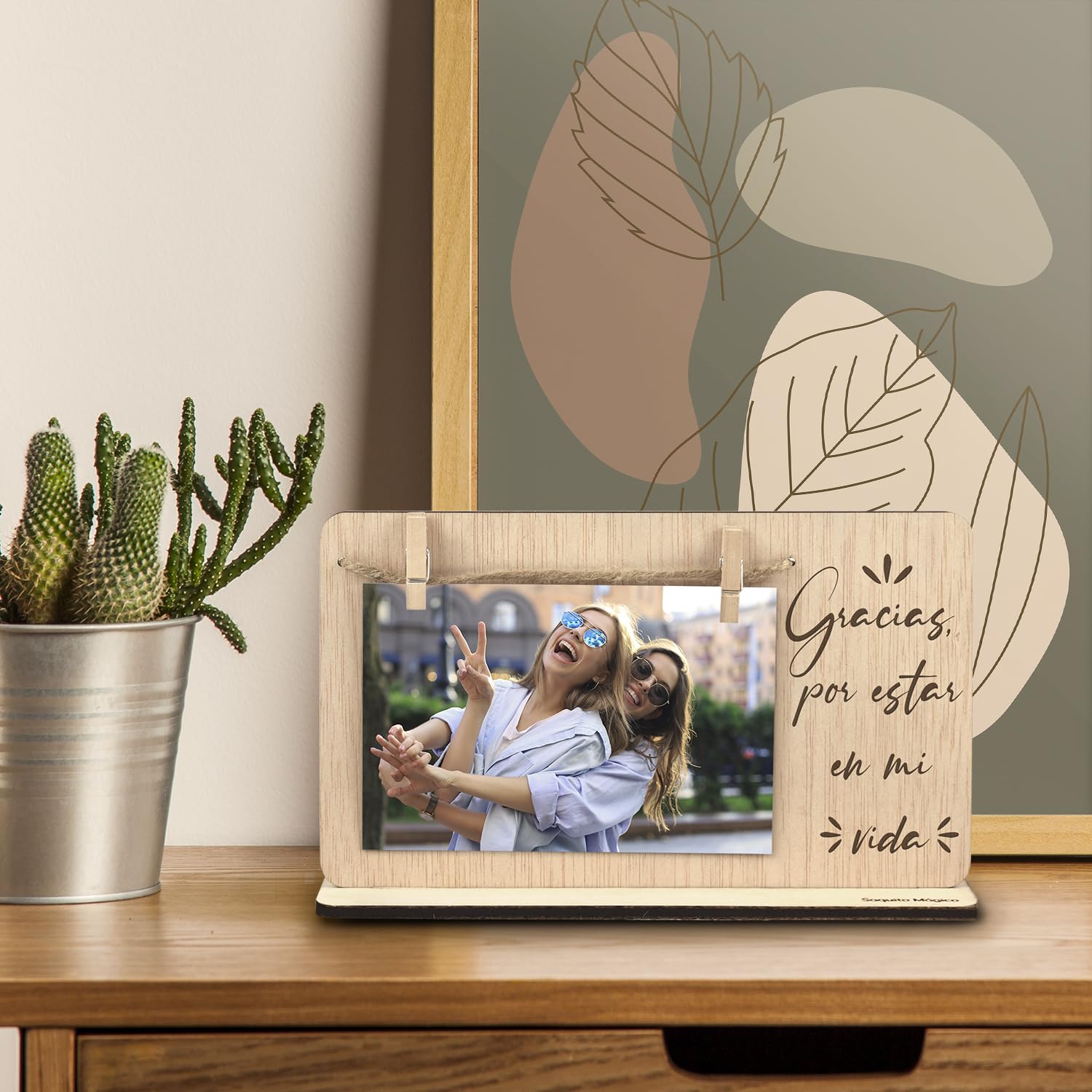 SAQUITOMAGICO Marco de fotos con pinzas de madera para amigos.Regalos para amigas.Regalo cumpleaños.Portafotos.Marco album fotos (vida)