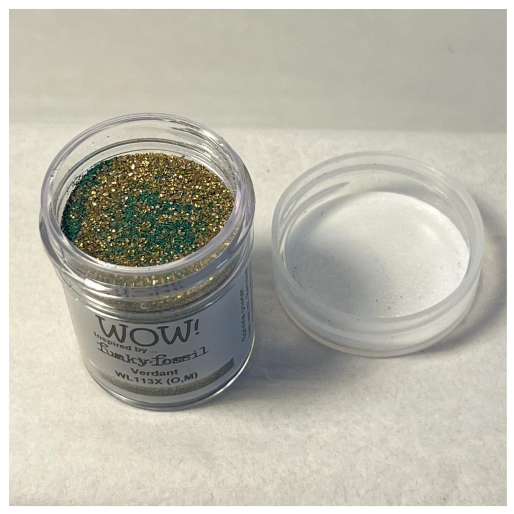 Wow! Embossing Powder 15ml | Verdant Regular | Free Your Creativity and give Your Embossing Sparkle