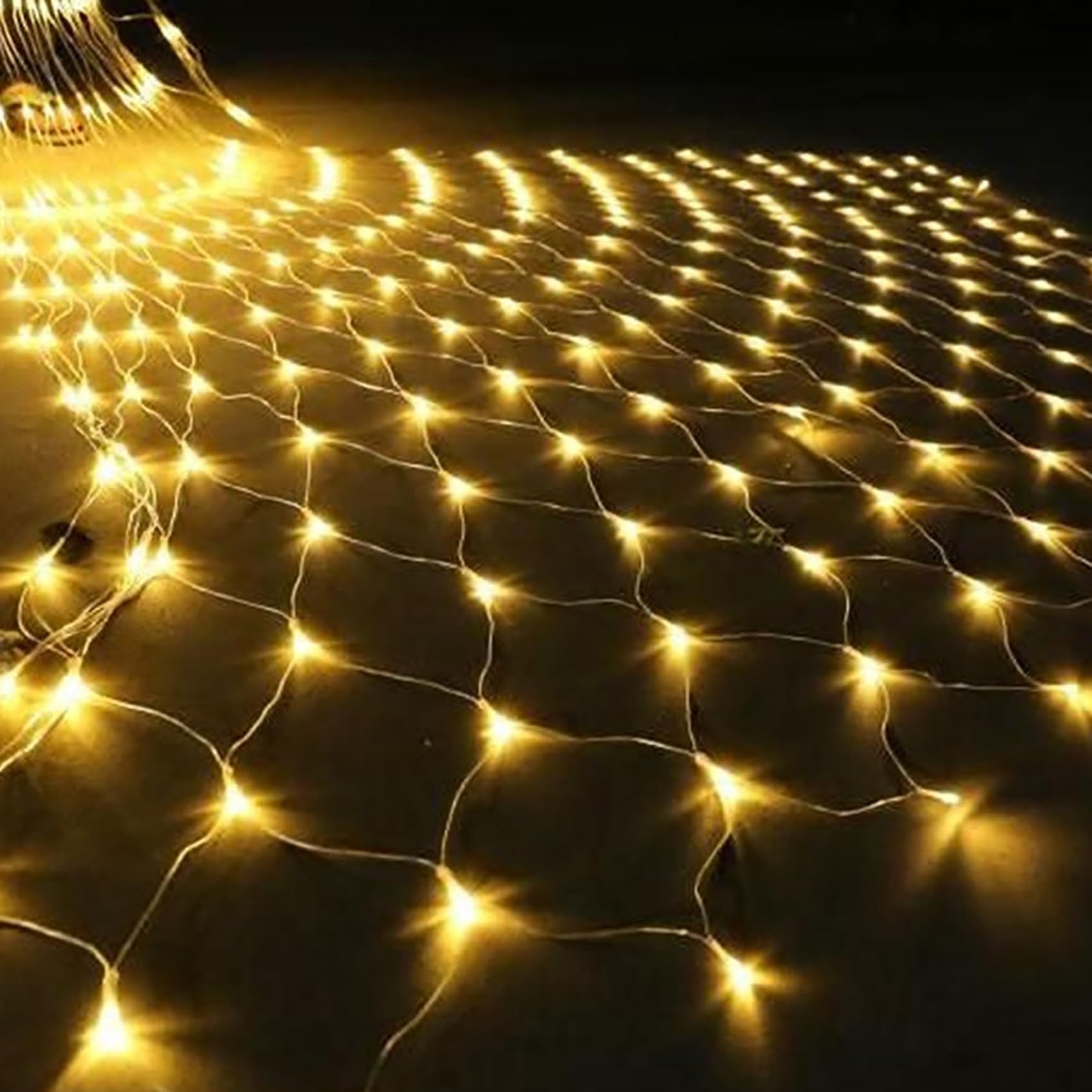 Rete luminosa da giardino, 672 LED a batteria, luci a rete impermeabili con 8 modalità, 6x4 m, per albero di Natale da esterno e interno, cespugli, cortile (Bianco caldo)