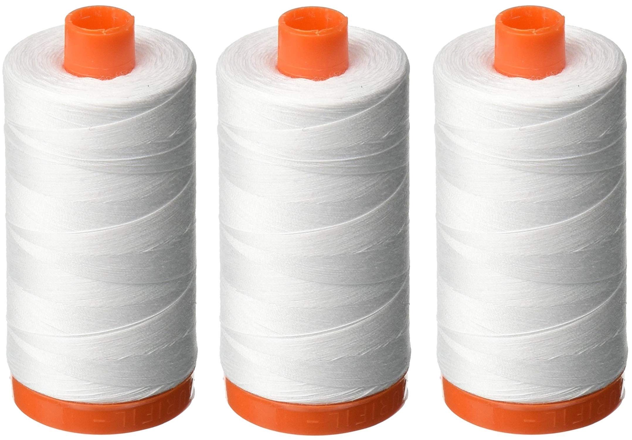 Hilo de algodón sólido Aurifil A1050 blanco 50 wt para unir bloques de patchwork sin abultar