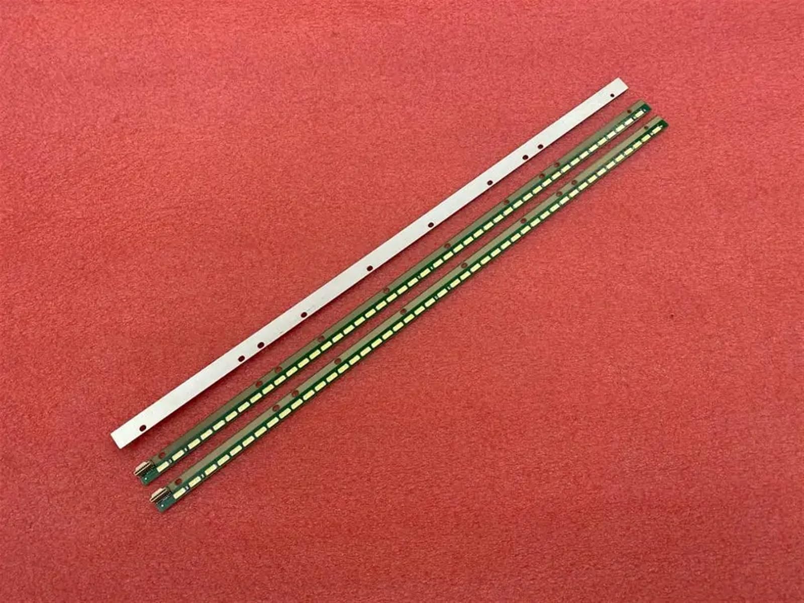 Striscia di retroilluminazione a LED 45LED 402mm Compatibile con TV 32LA644A TV 32 V13 ART3 Edge 6920L-0001C 6922l-0054A 6916l1203B (Color : 5 PCS for 5 TV)