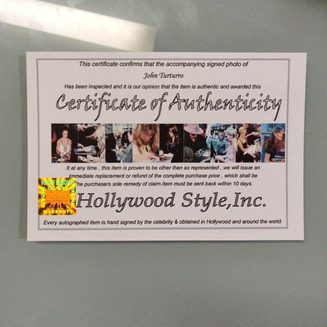 Amazon.co.jp: ジョンタトゥーロ直筆サイン入り超大型写真 : おもちゃ 