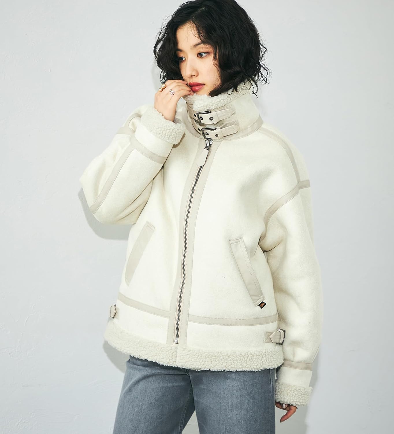 D アルファインダストリーズ B-3フェイクムートン 希少ショート