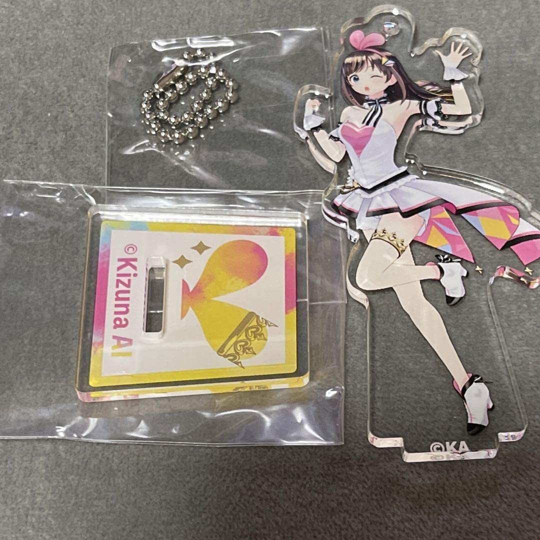 キズナアイ アクリルスタンド 缶バッジ BOX セット