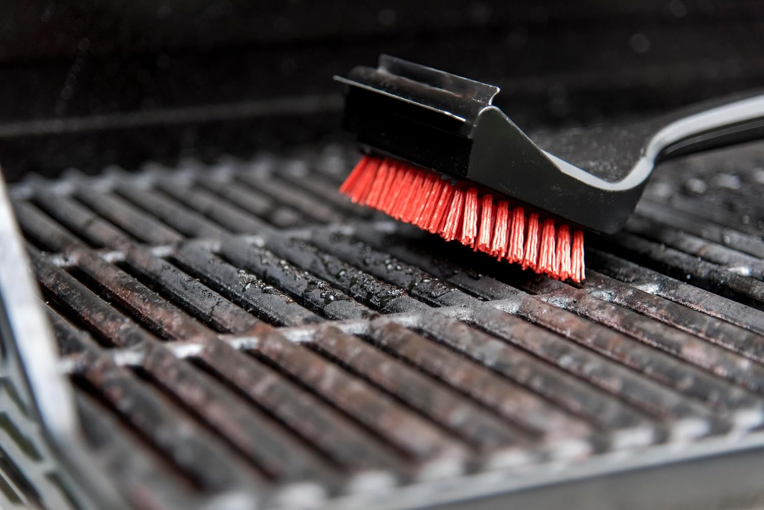 Char-Broil 140 533 - 2-in-1 Cool-Clean Grillbürste, Nylon.