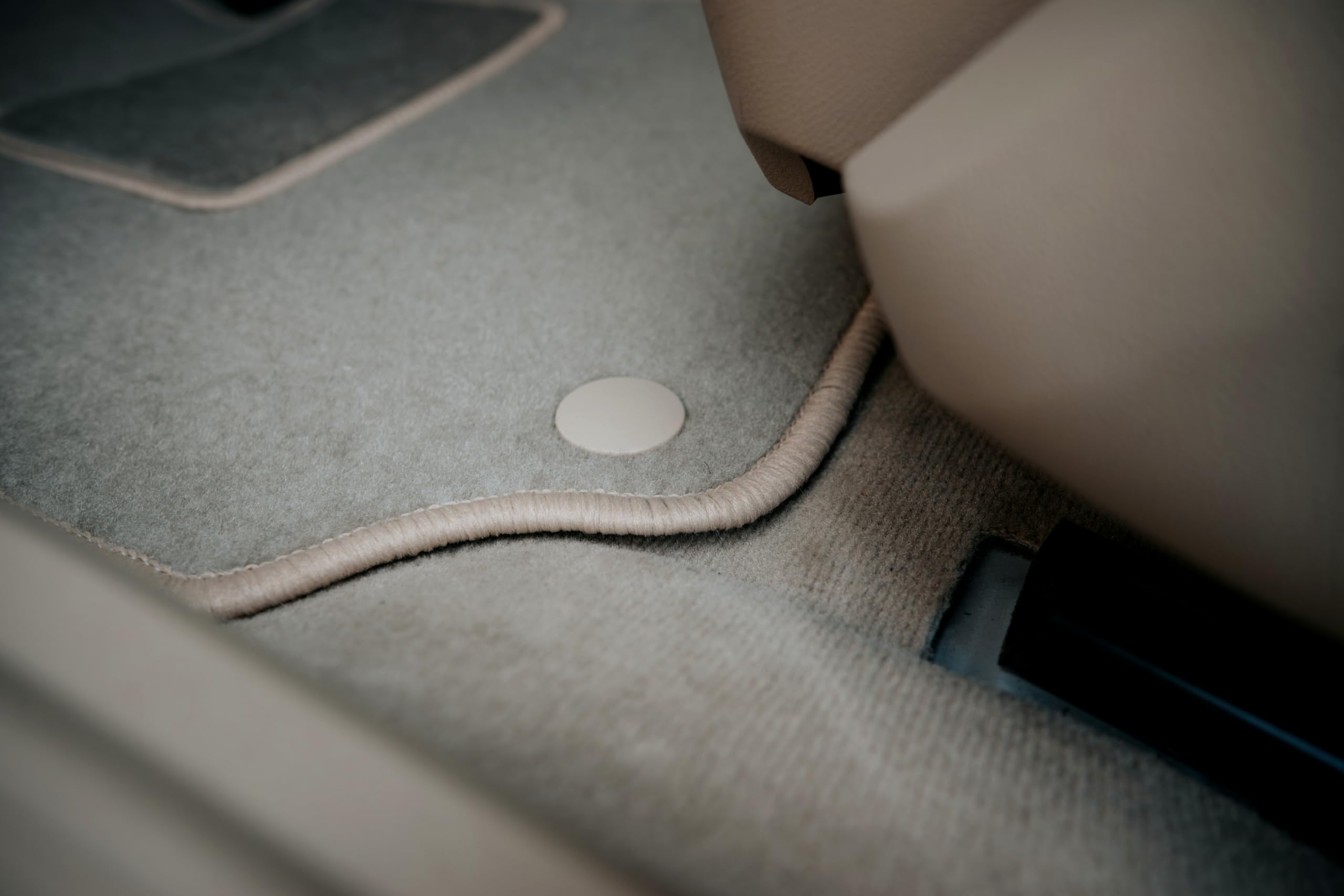 Alfombrillas de Coche de Terciopelo a Medida, compatibles con Volvo XC90 I SUV 7 plazas (2002-2014)